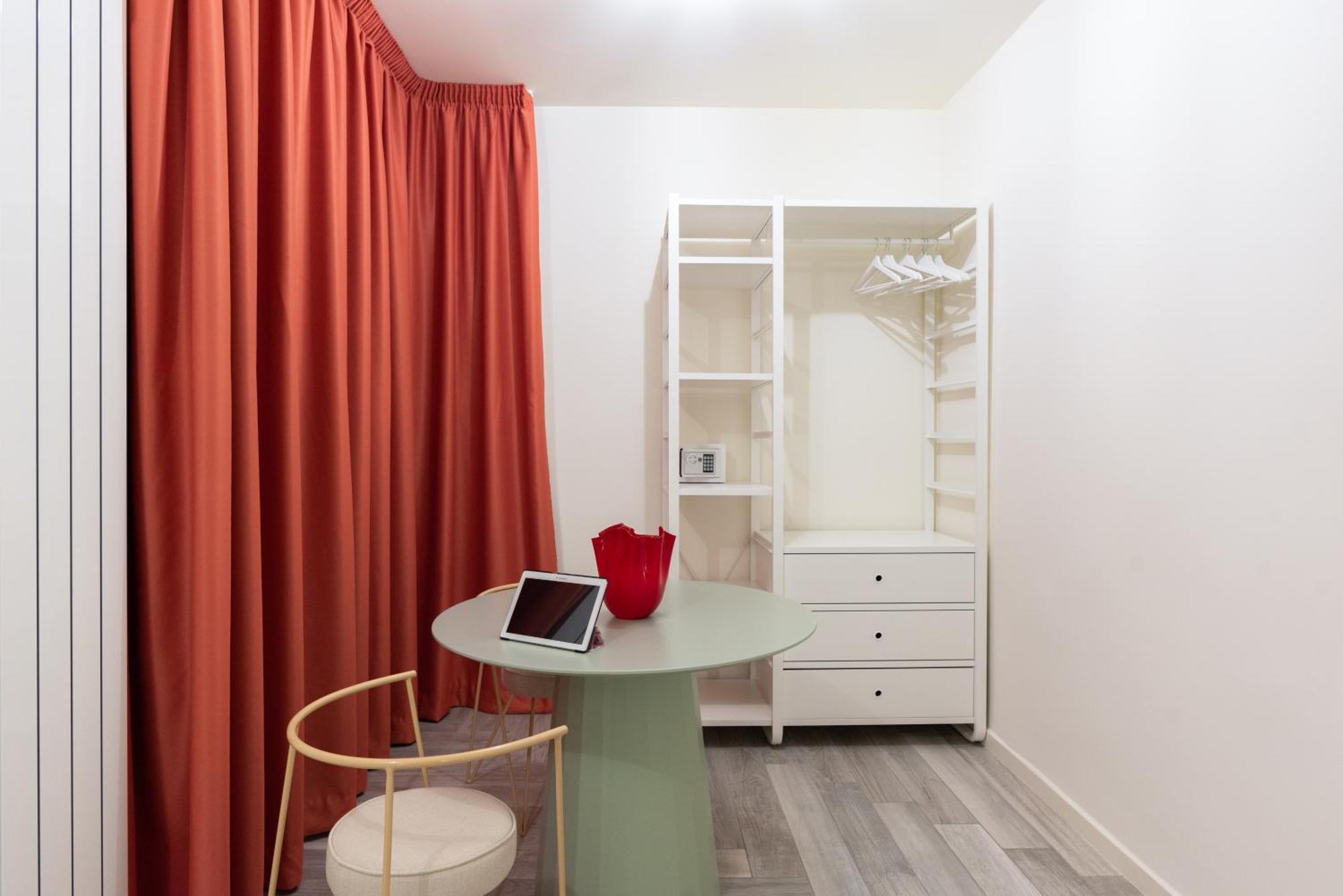 Private Intermezzo Naples