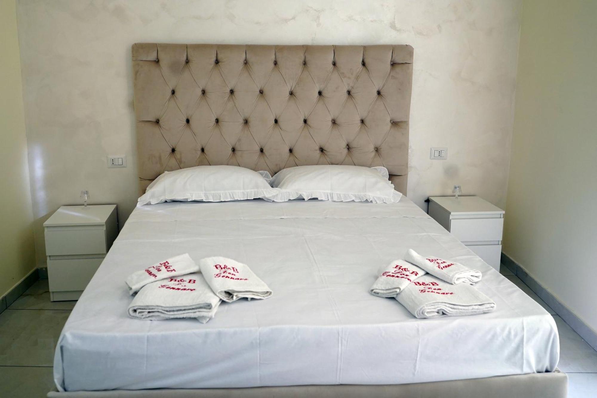 Bed & Breakfast Beb Don Gennaro Naples