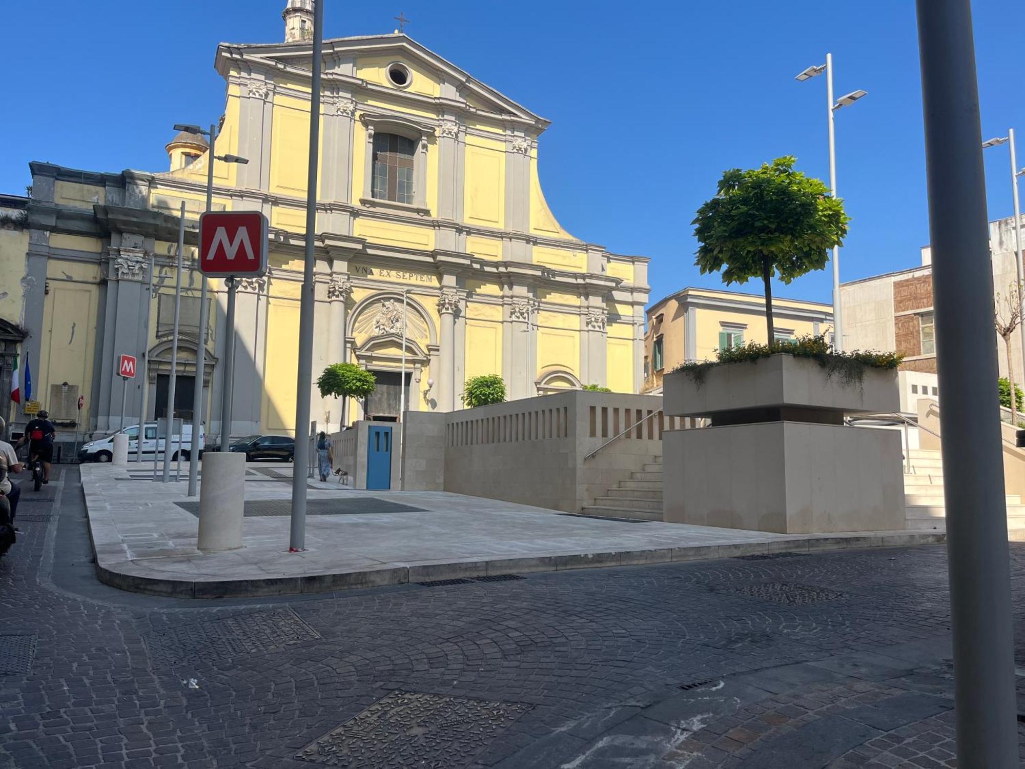 Casetta Piazza Plebiscito *