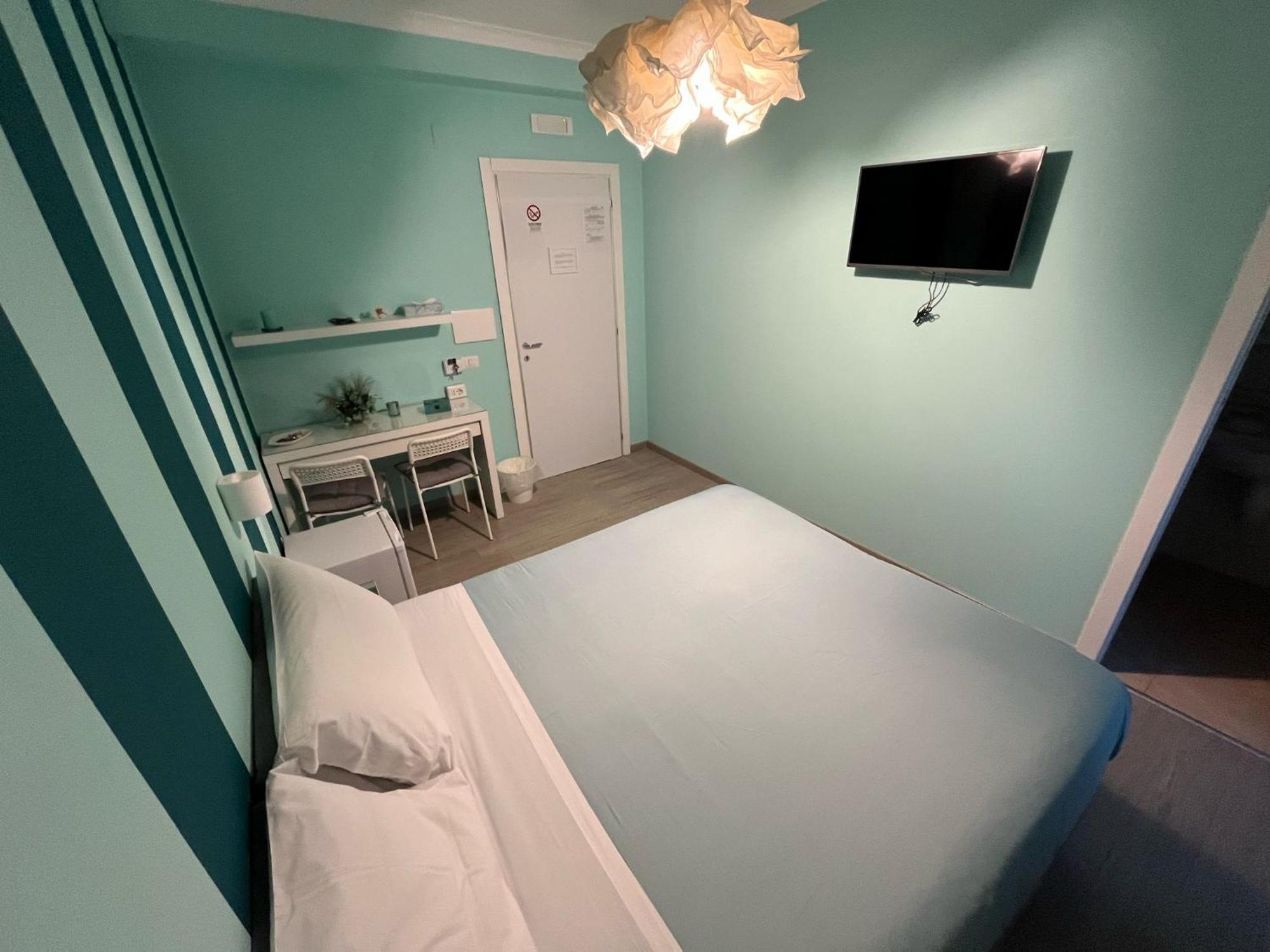F.rooms Naples