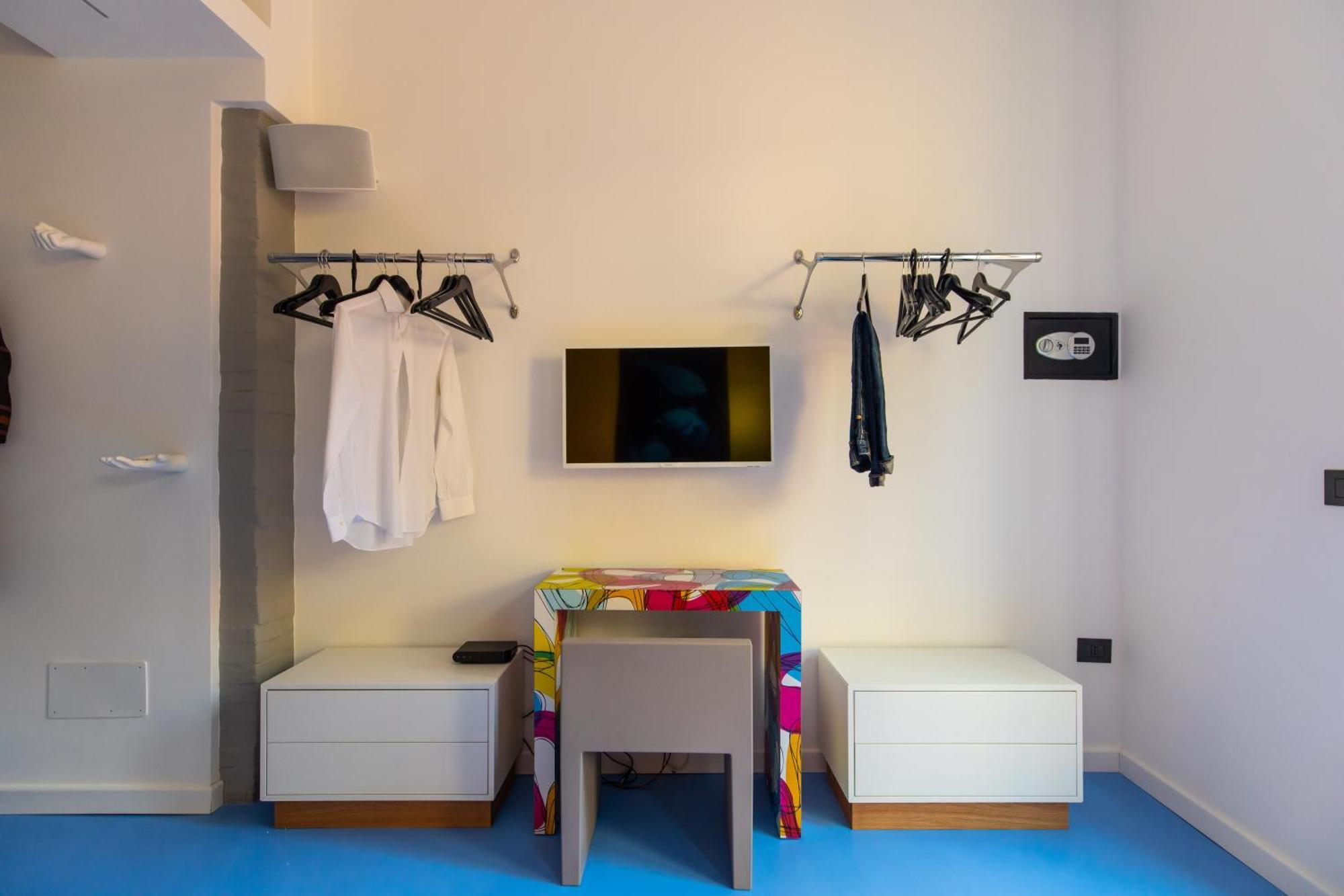 Amana Apartment