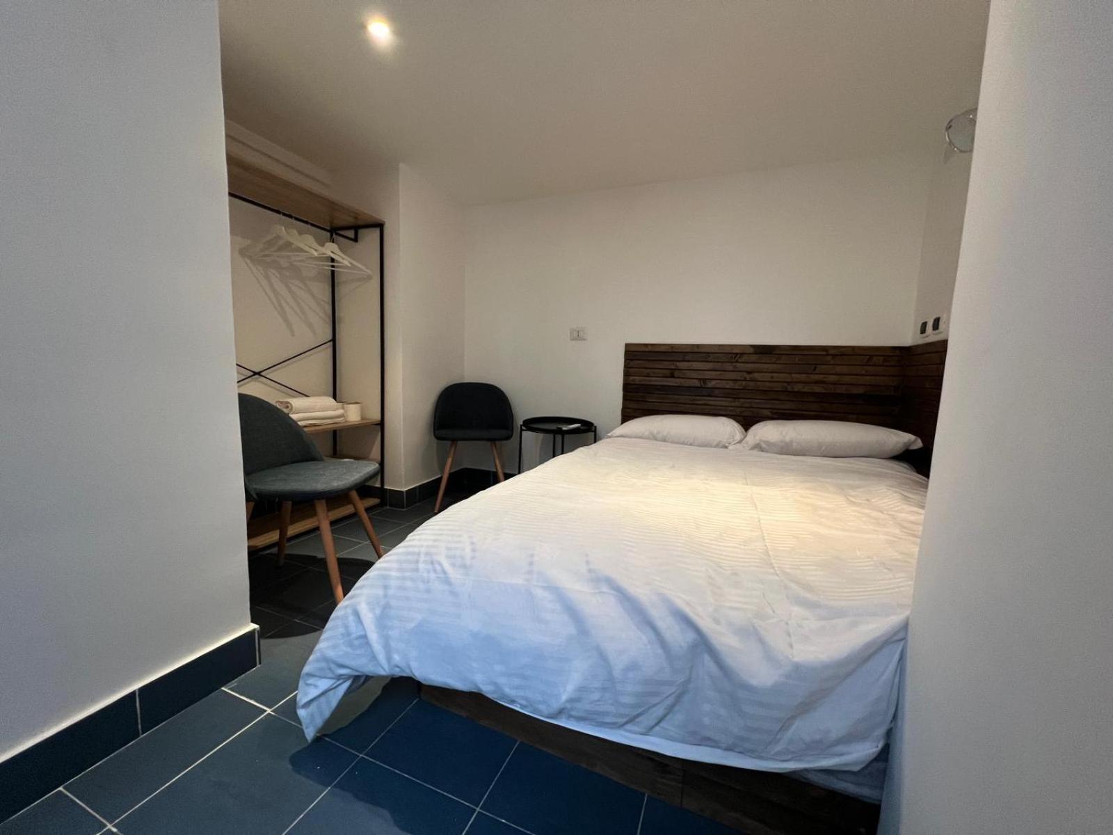 Carafa Guest house *