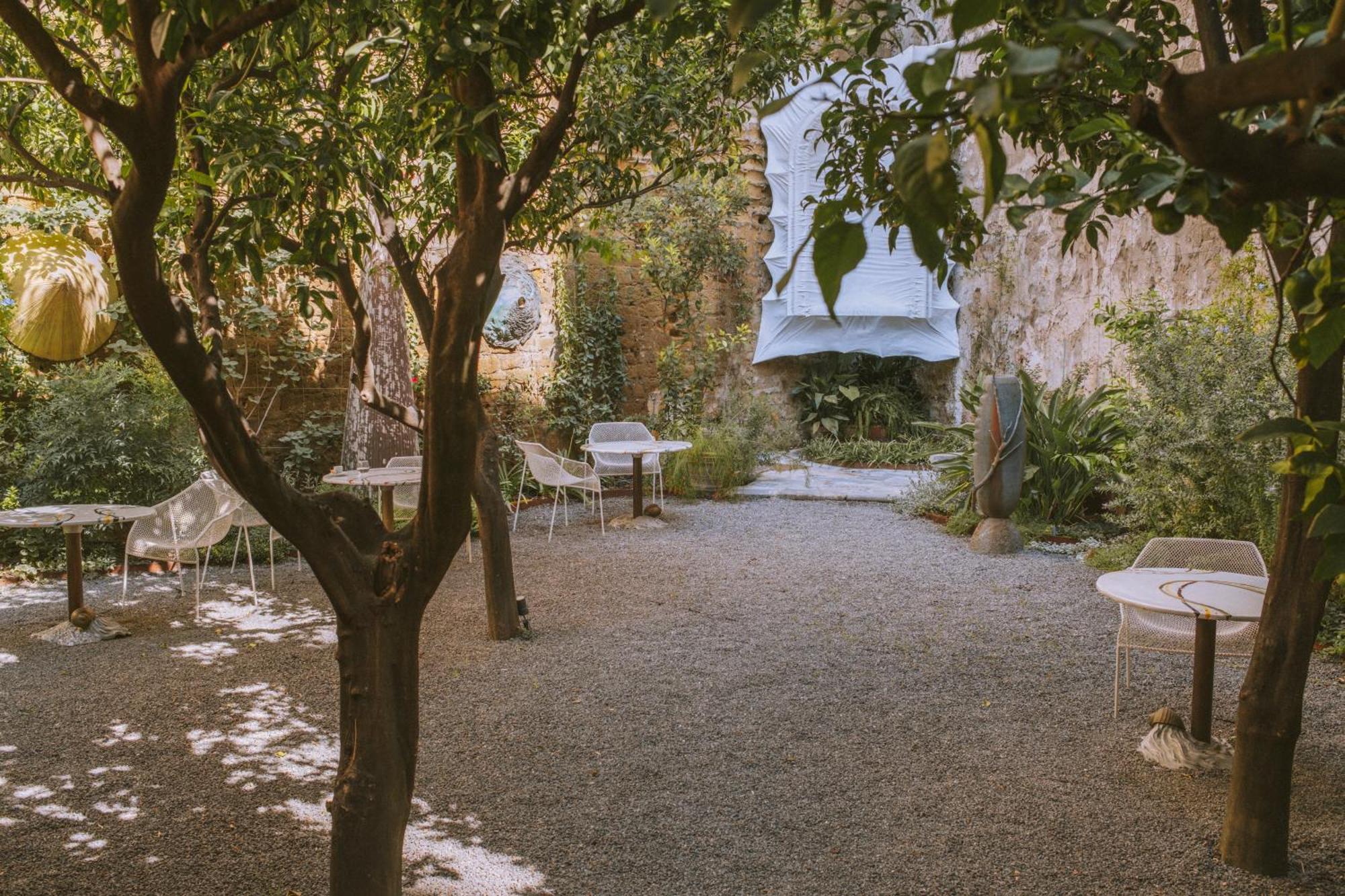 Atelier Ines Arts & Naples