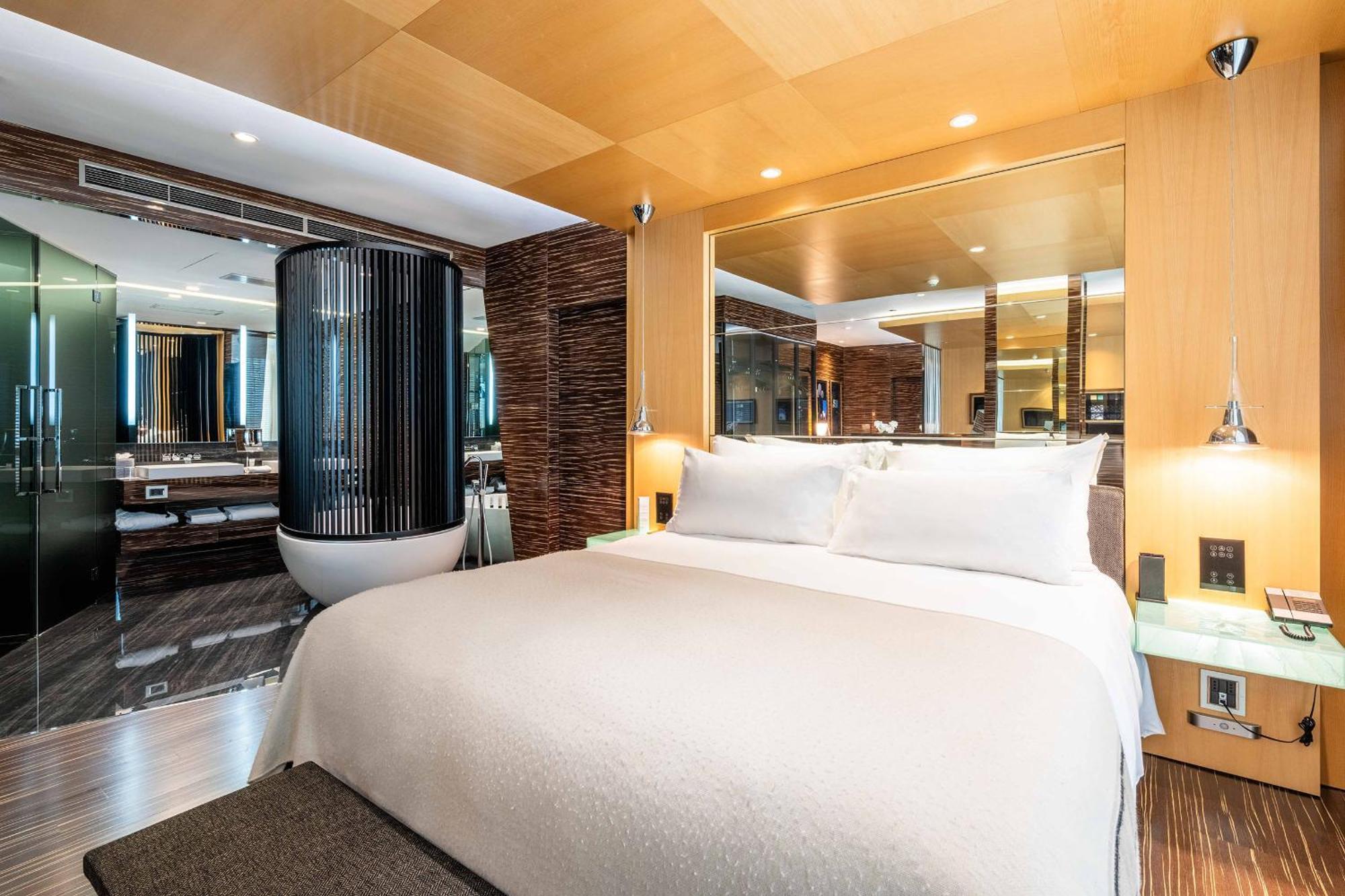 Hotel Romeo
