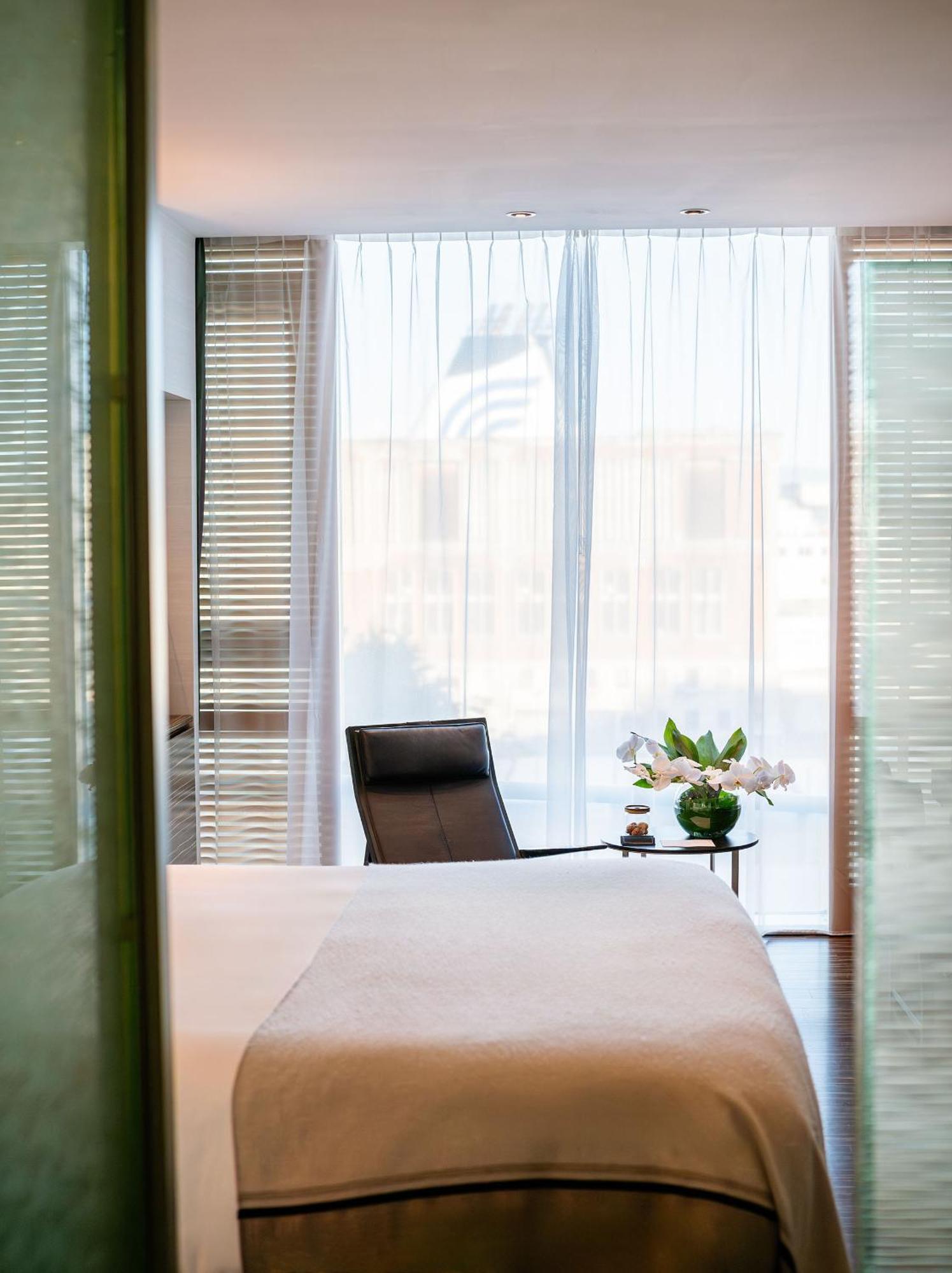 Romeo Hotel Naples