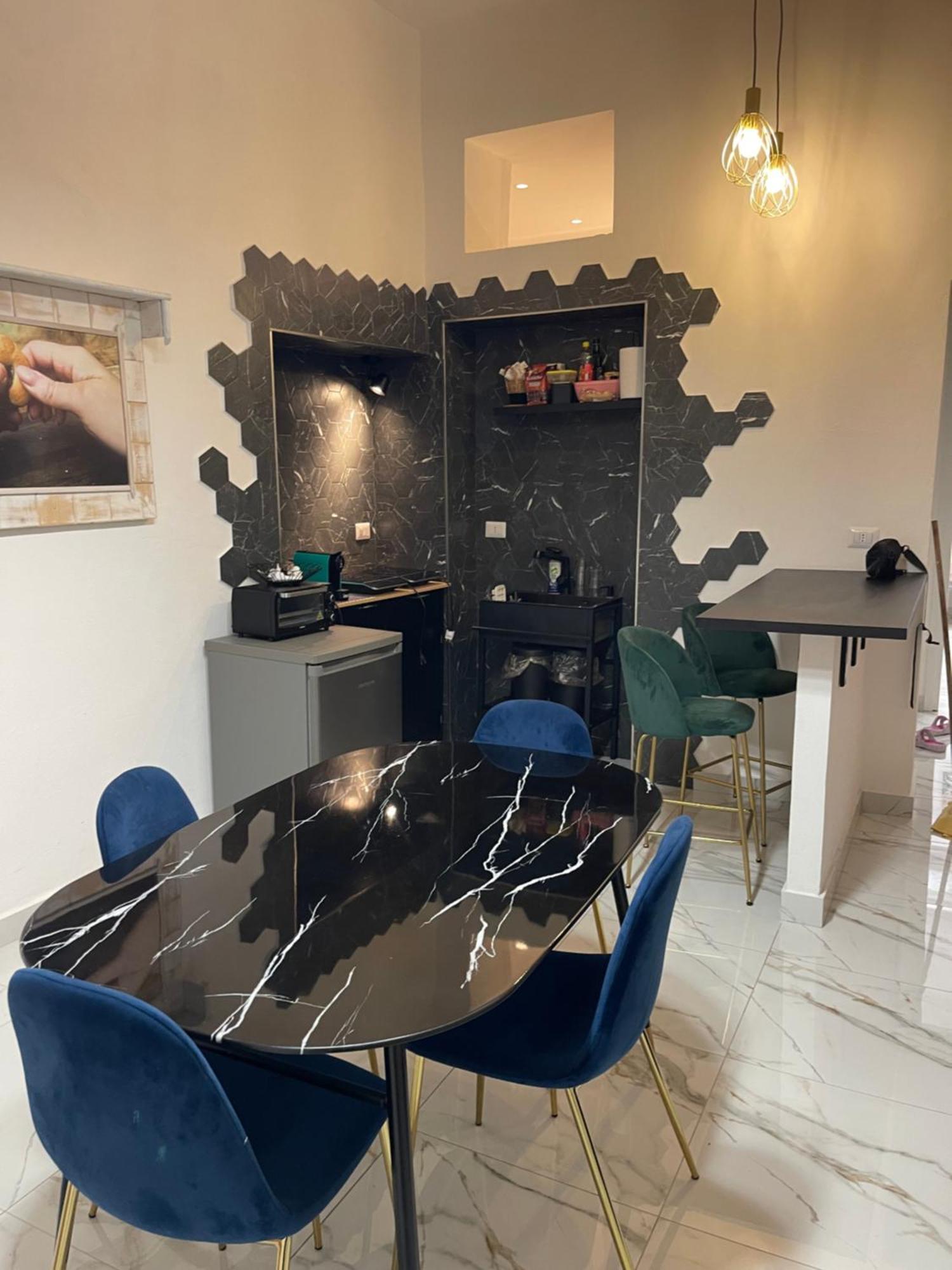 Loves Sanita Naples