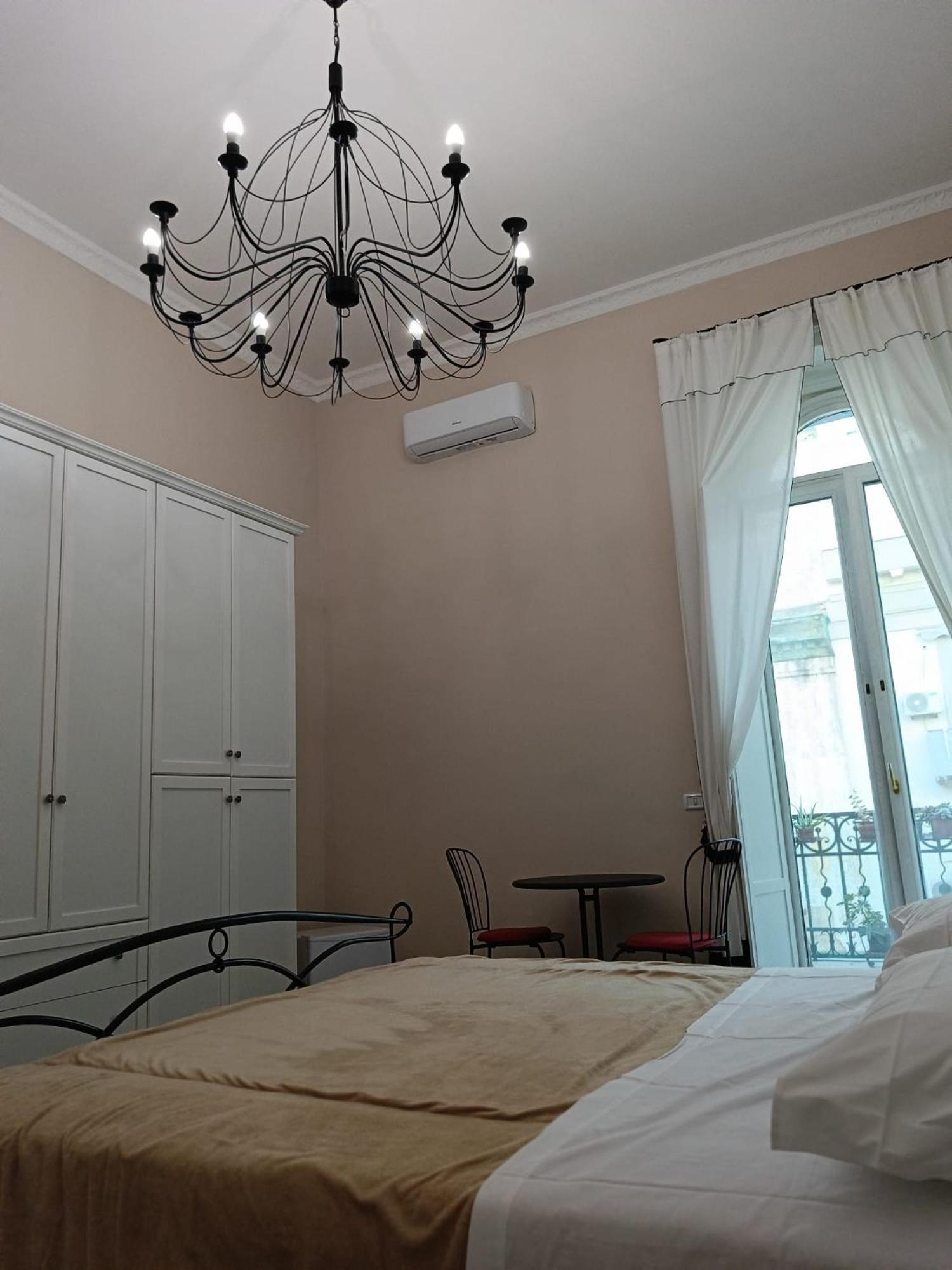 Bed & Breakfast Liberty House Naples