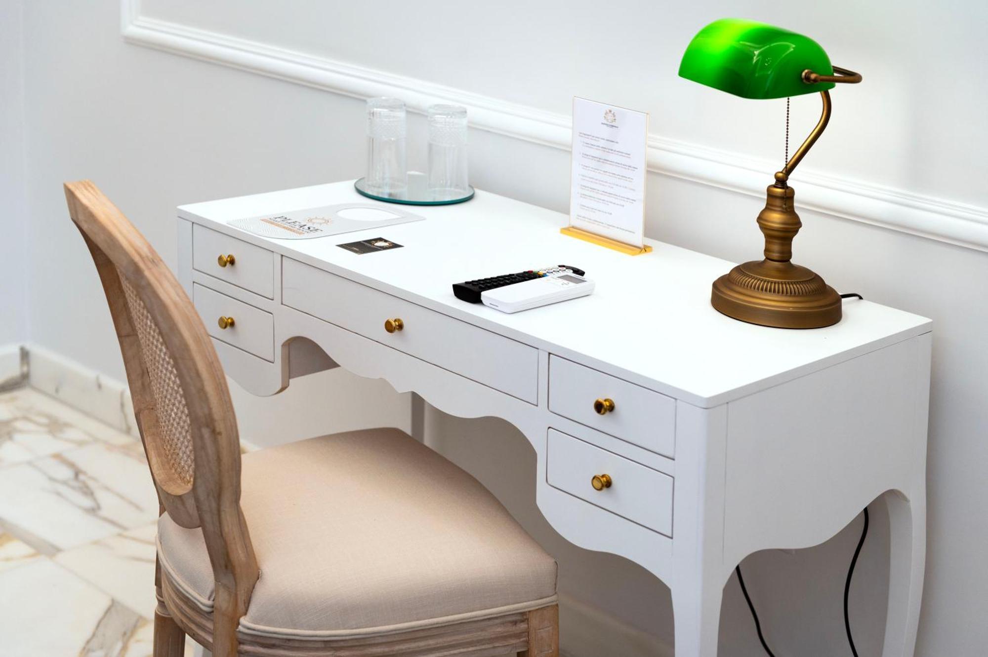 Bed & Breakfast Residenza Borbonica Naples