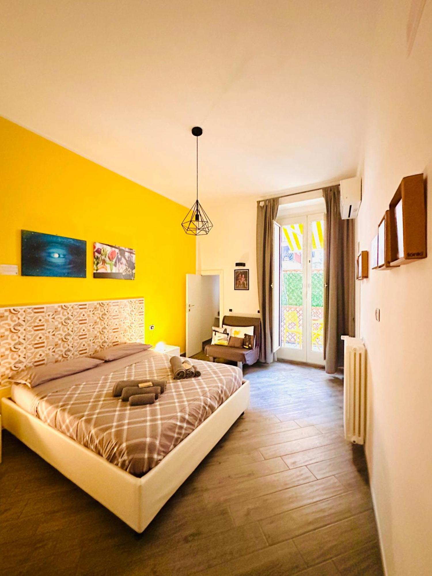 Cosmoneapolitan Bed & Breakfast Naples