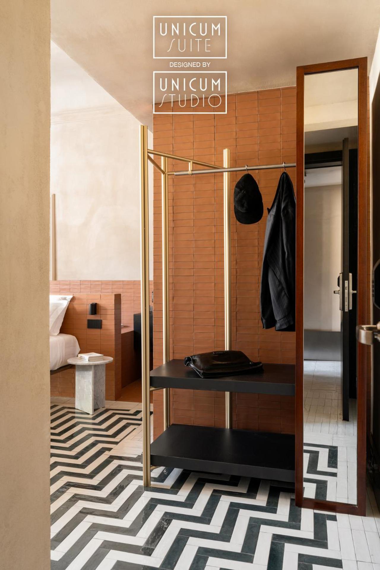 Unicum Grande Archivio Centro Storico Guest house Naples