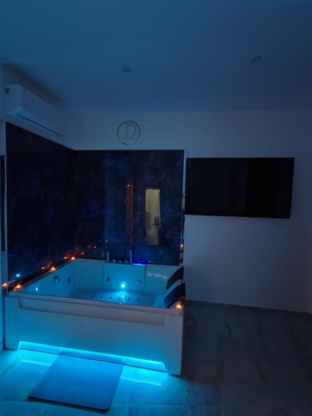 Da Tonino Luxury * Naples