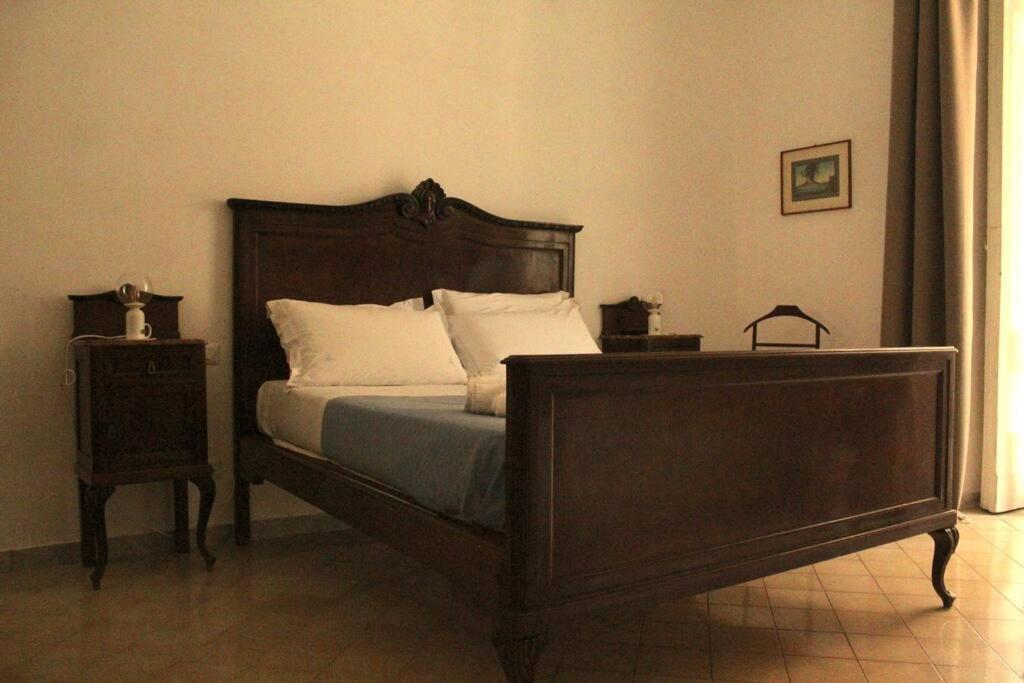 Bed & Breakfast Dimora Materdei 78 Naples
