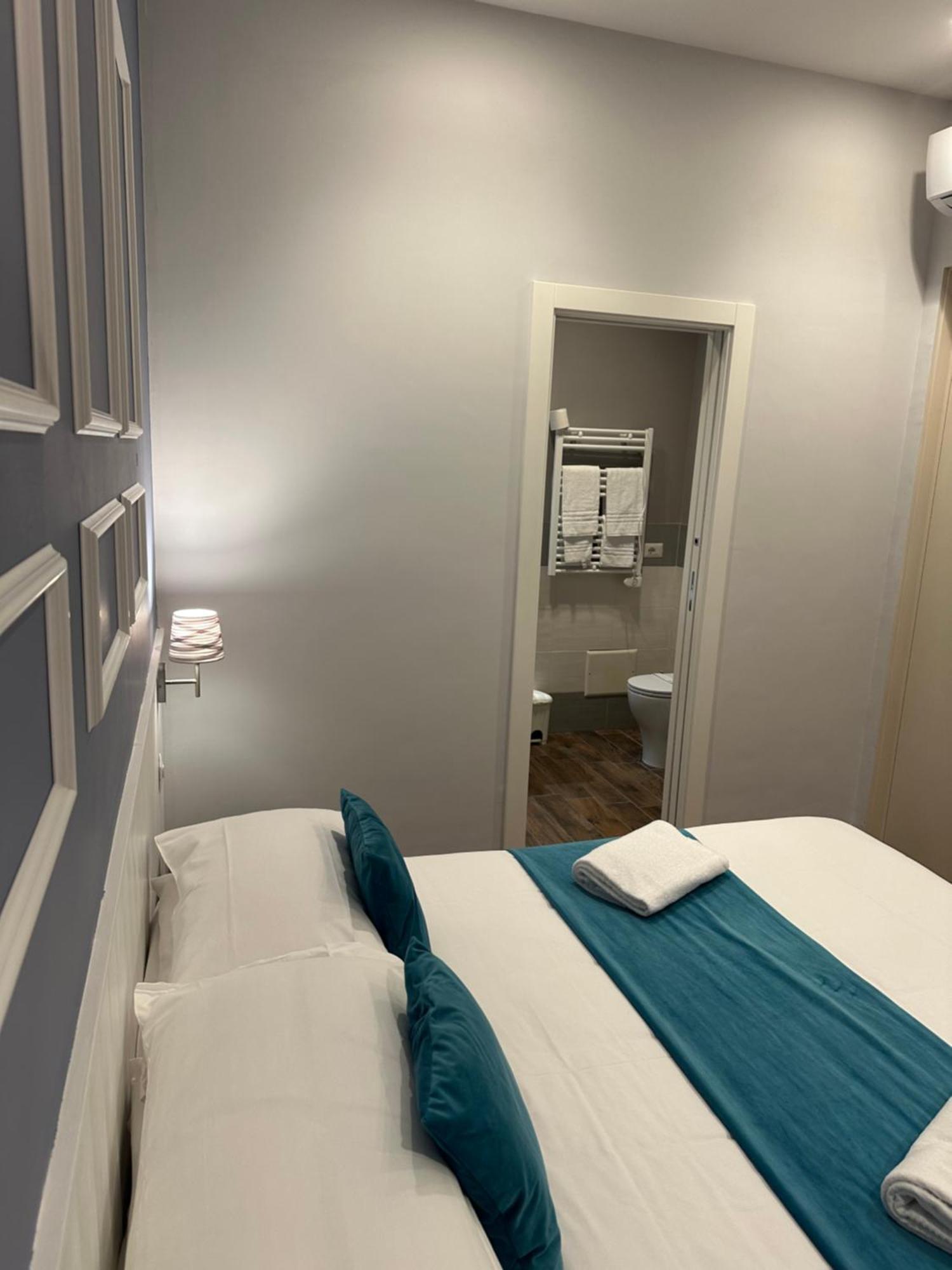 Hotiday Collection - Botanique Aparthotel Naples