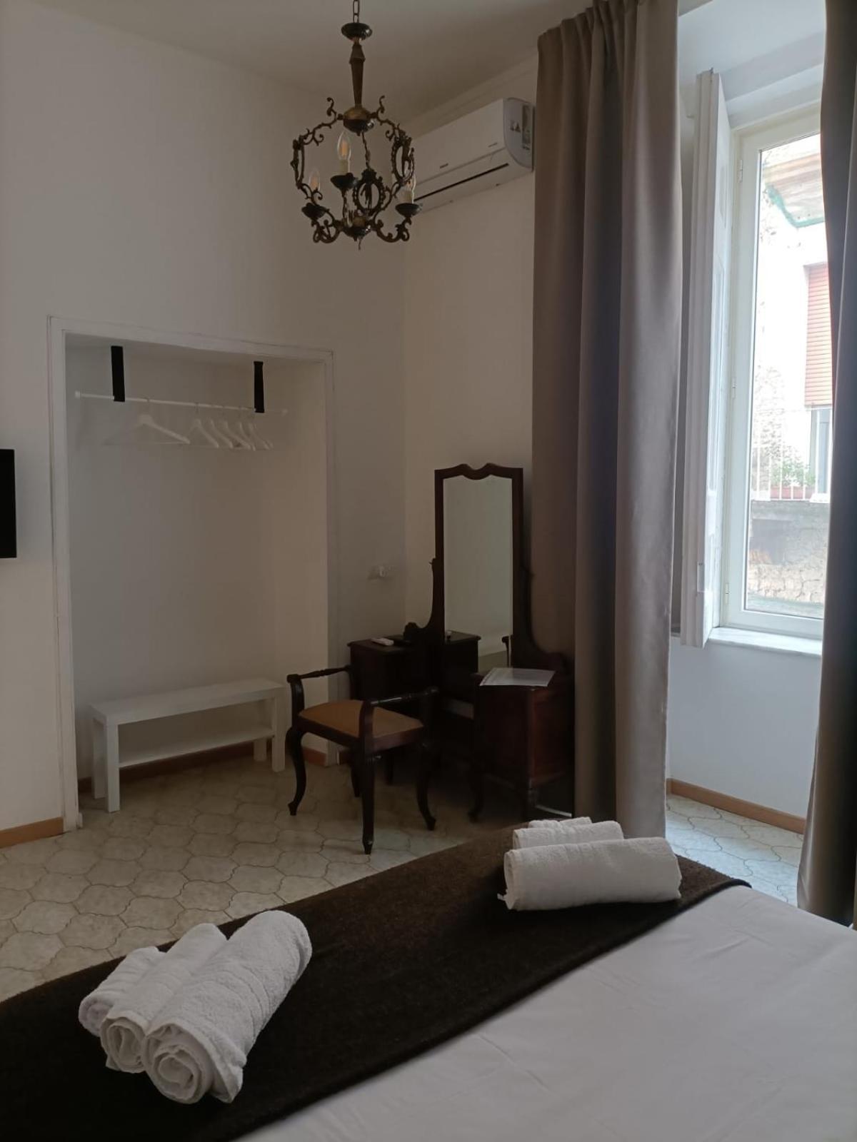 Dimora Materdei 78 * Naples