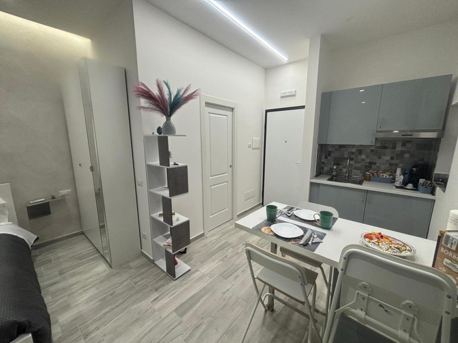 Engi - Leopardi Bed & Breakfast Naples