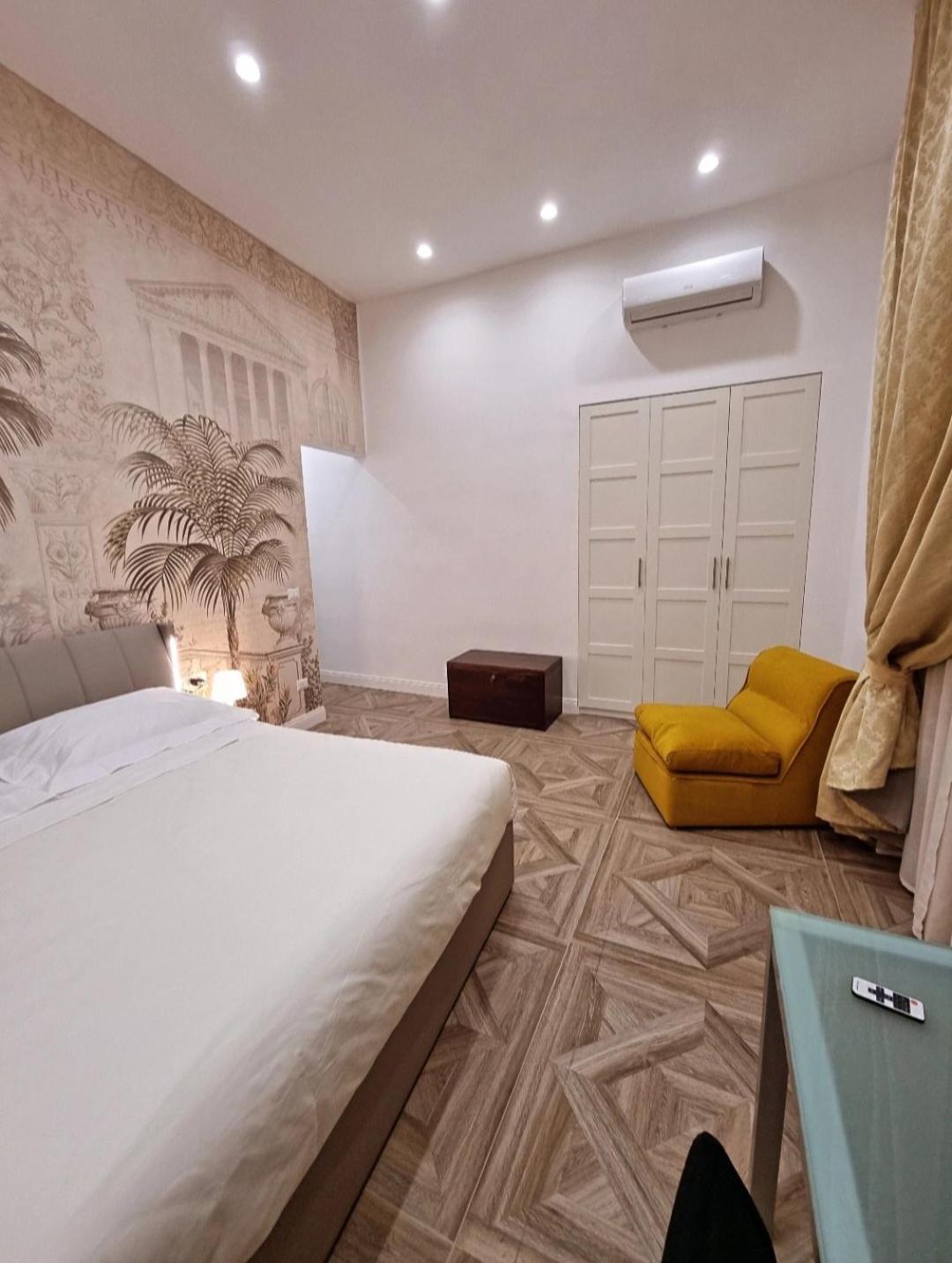 Relais Santa Lucia Sul Mare, Guest house Naples