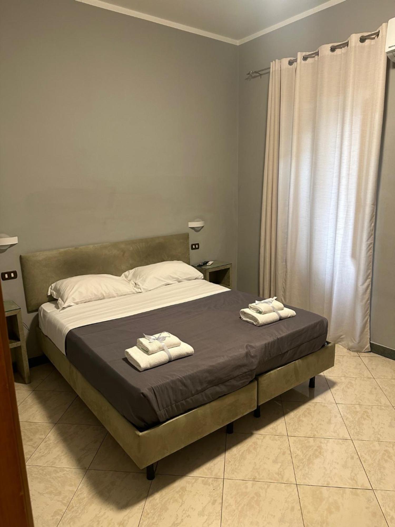 Smart Station Hotel Naples