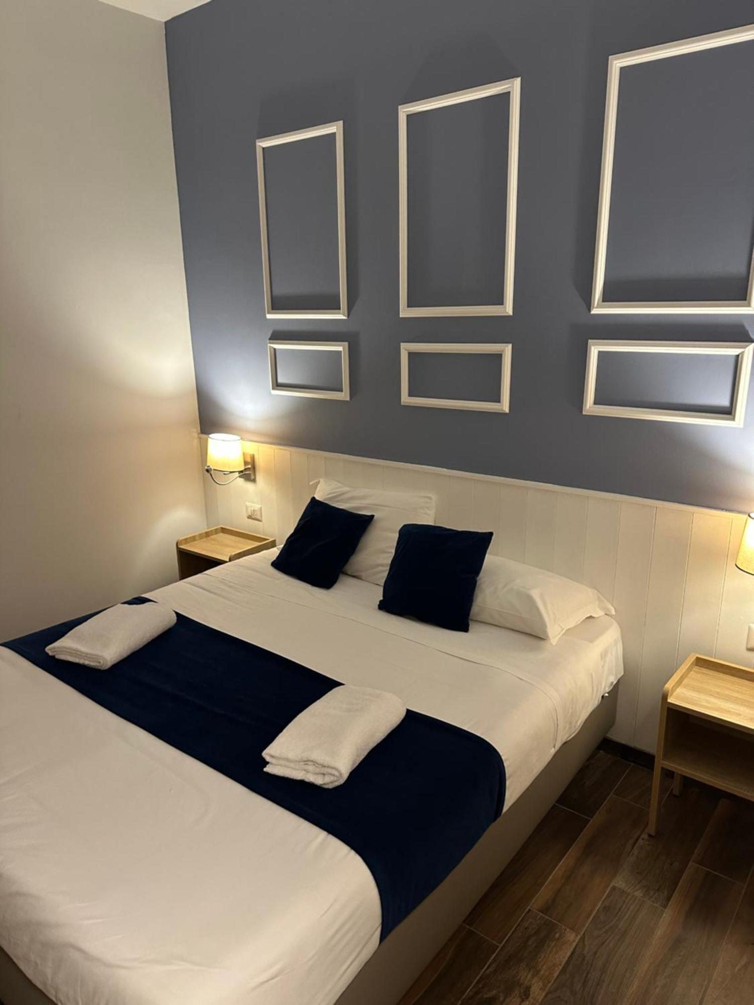 Aparthotel Hotiday Collection - Botanique Naples