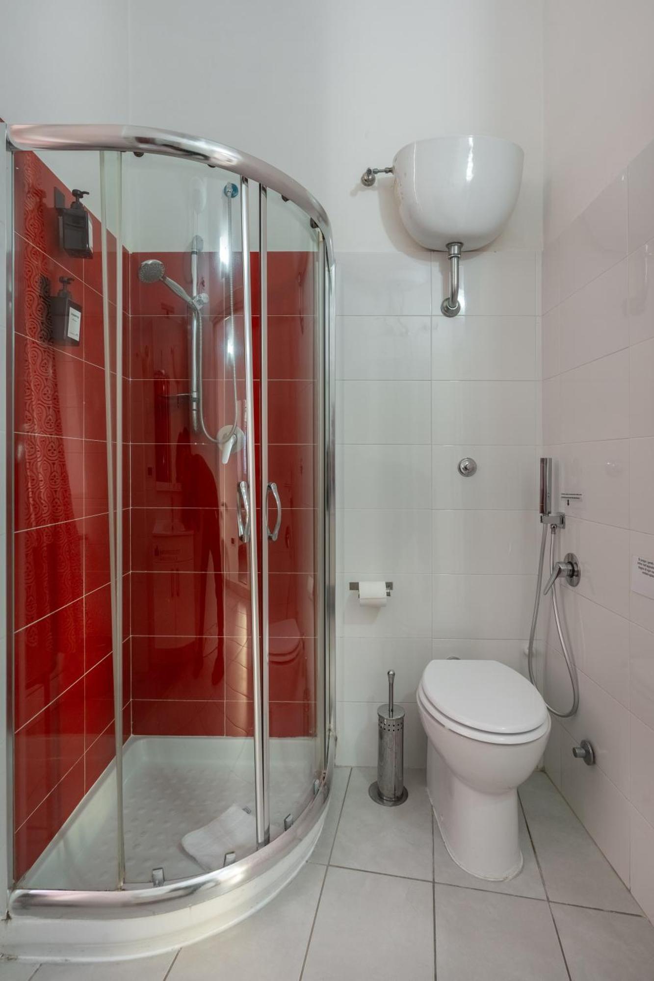 Nina Guest house