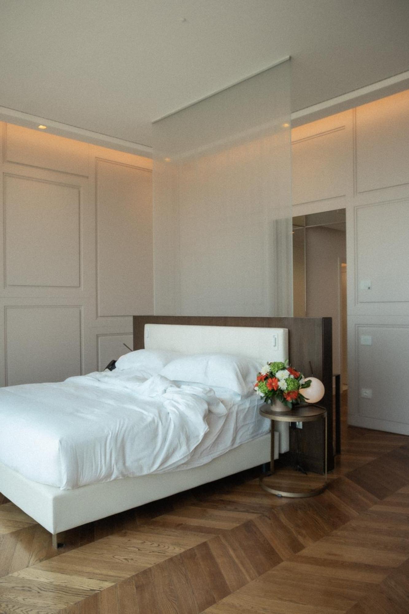 De Bonart Naples, Curio Collection By Hilton Hotel 5*