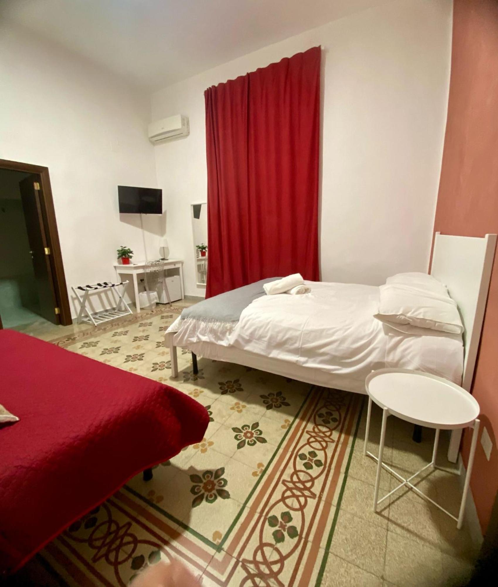 Guest house Casapartenope 339 Naples