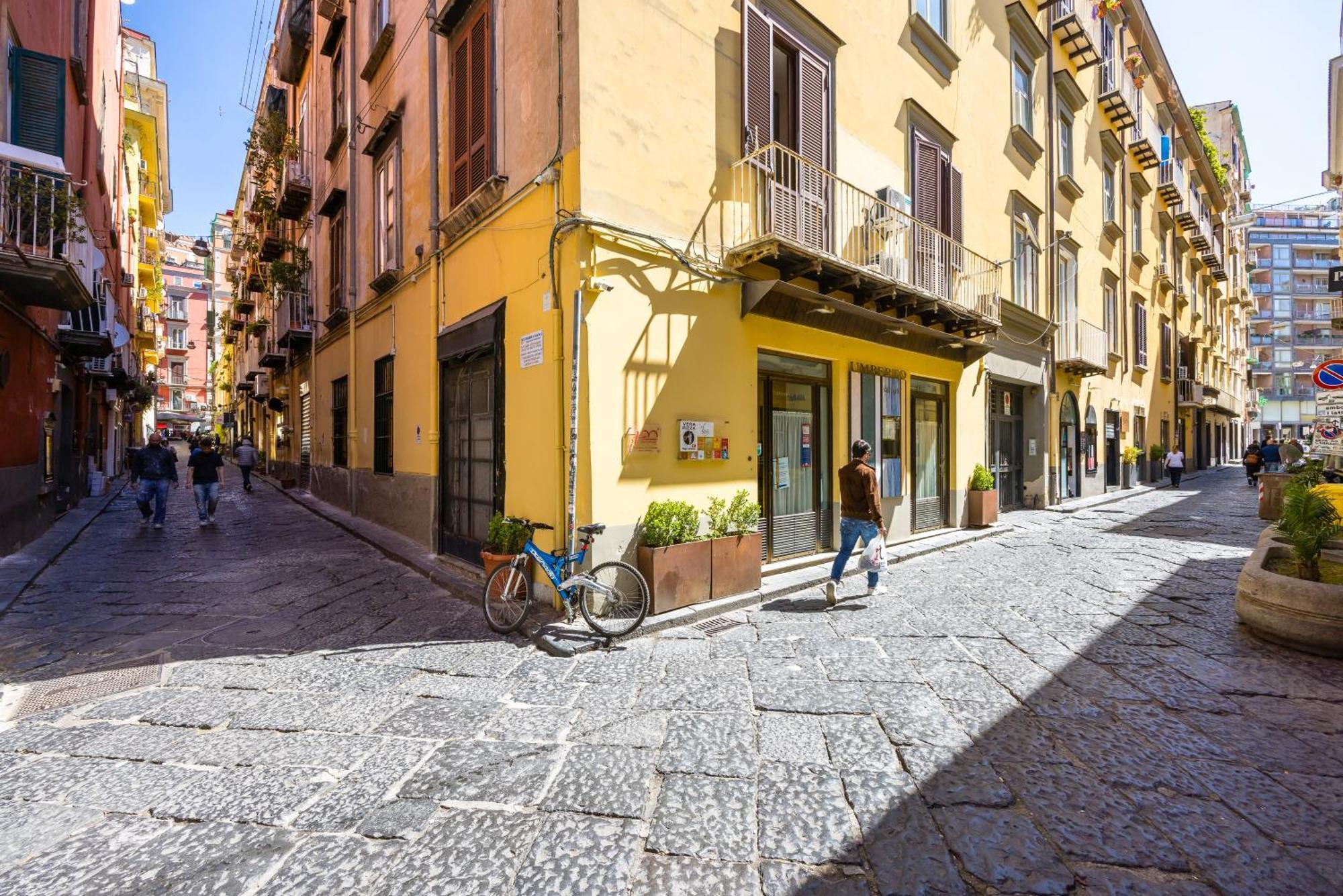 Casa Nostos Alabardieri By Napoliapartments * Naples