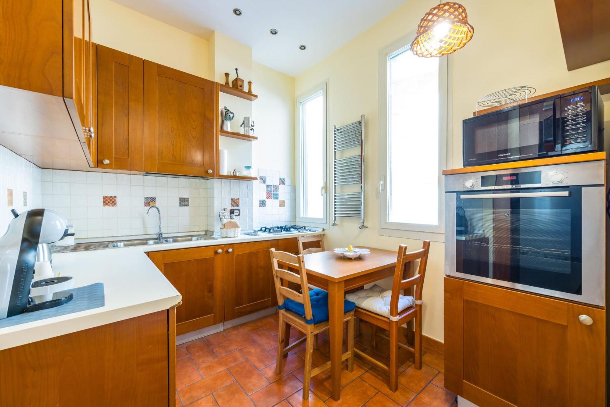 Apartment Casa Nostos Alabardieri By Napoliapartments *