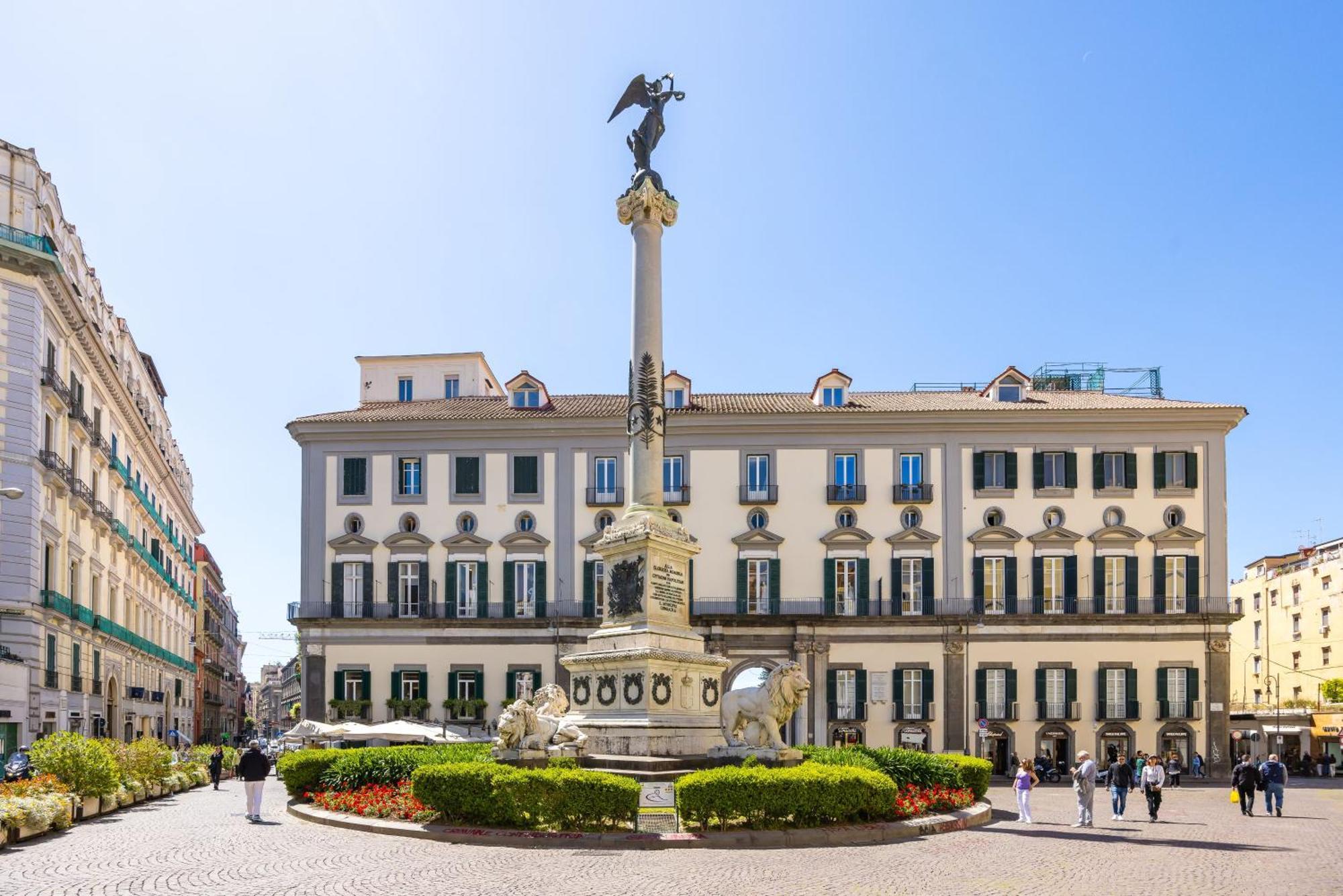 Casa Nostos Alabardieri By Napoliapartments Naples