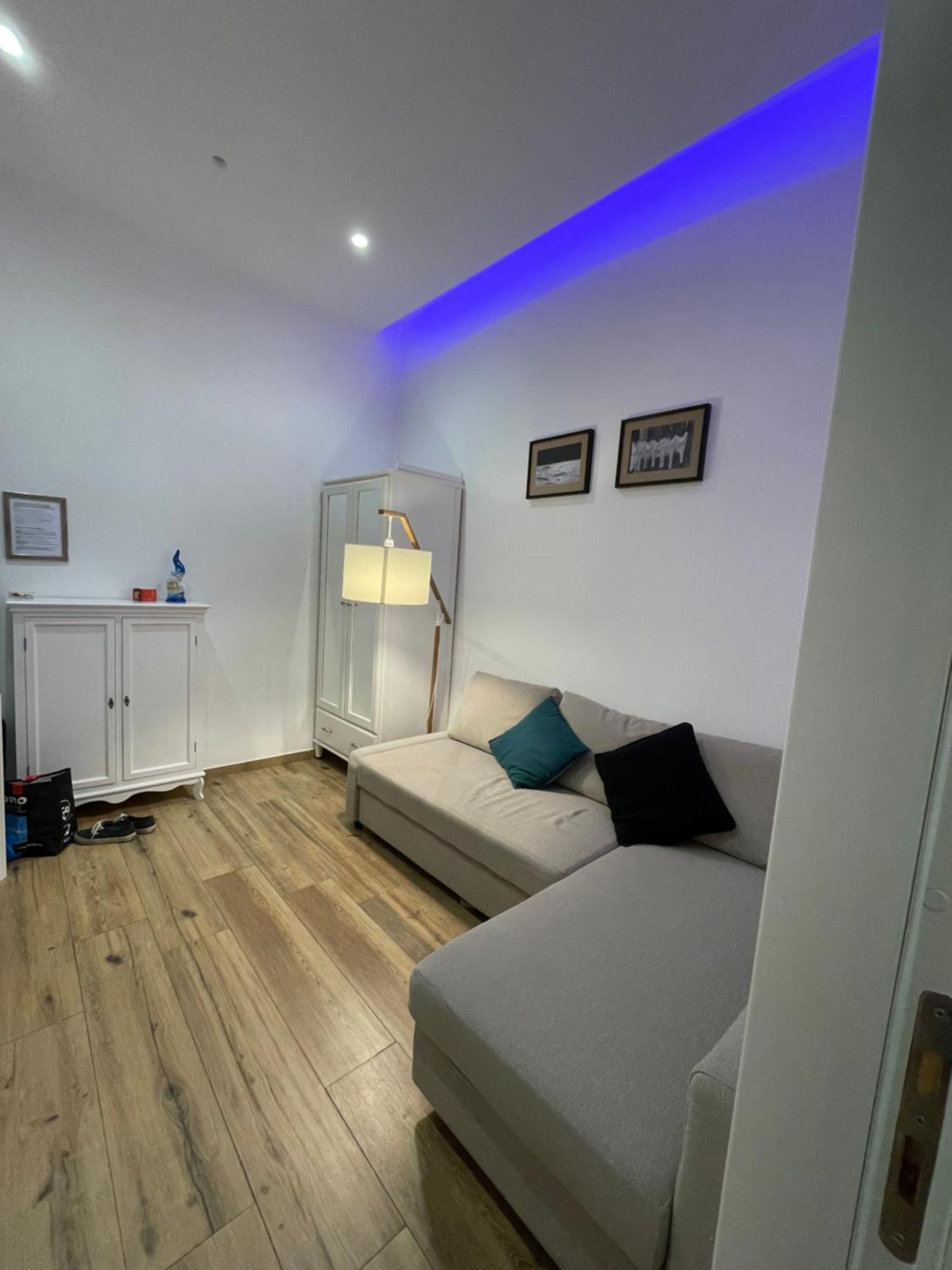 Apartment Colibri A Piazza Dante