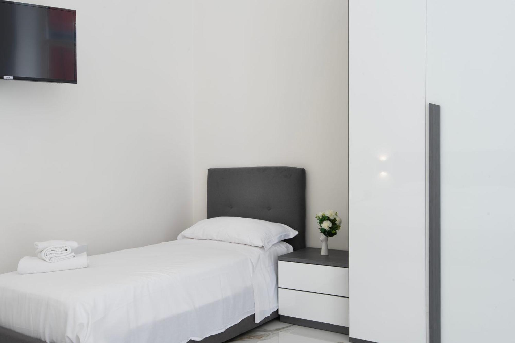 Irooms Foria 215 *