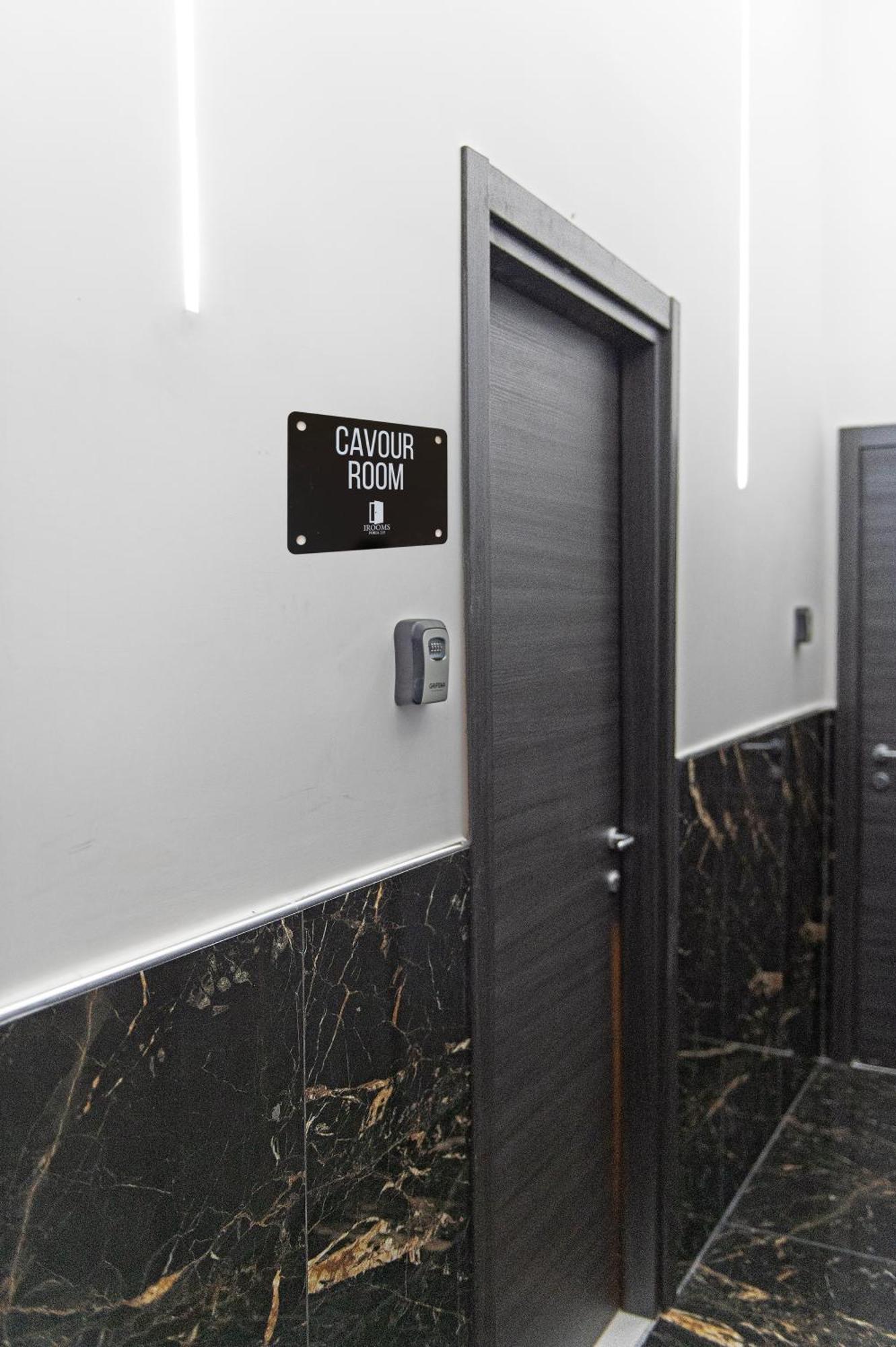 Guest house Irooms Foria 215 Naples