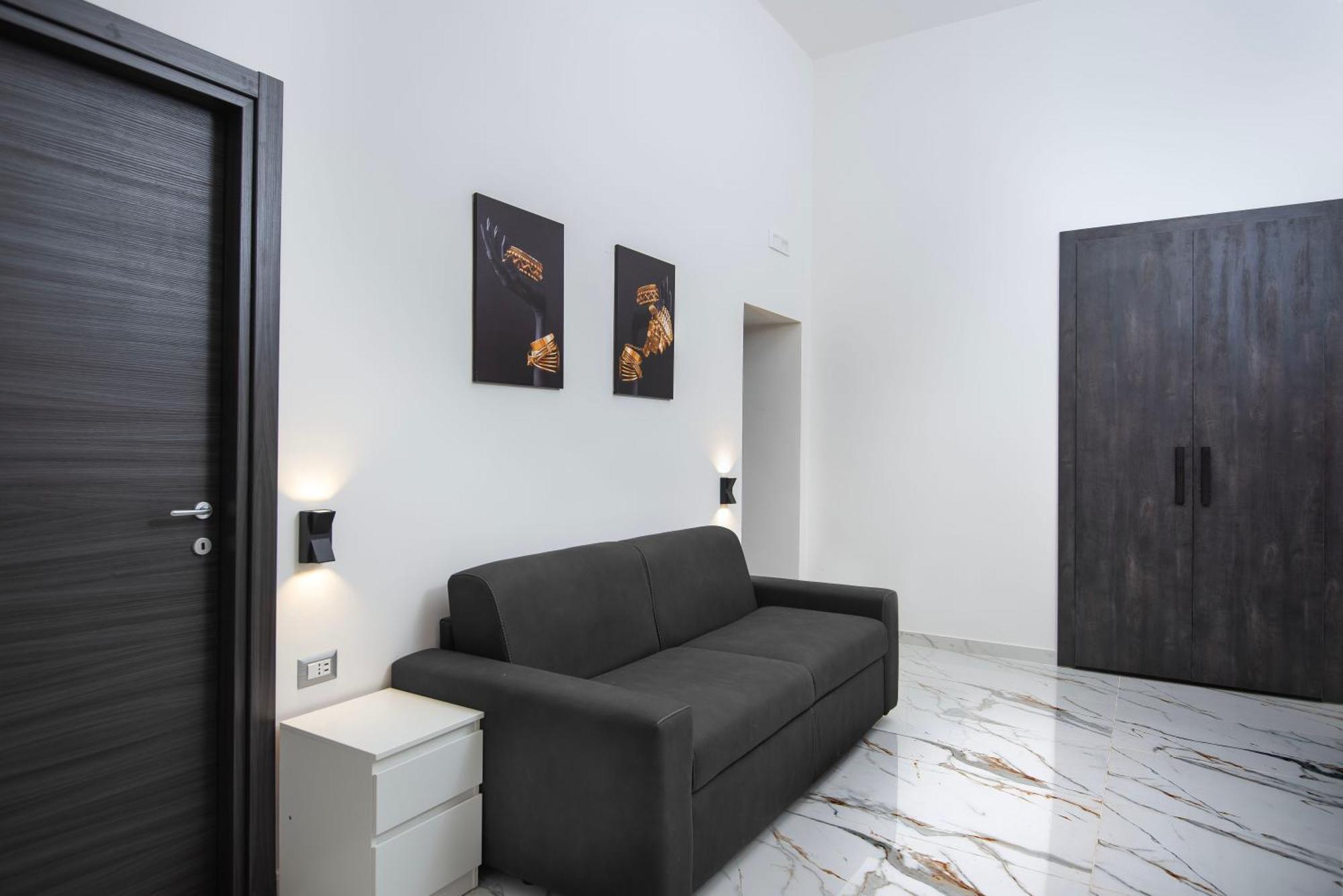 Guest house Irooms Foria 215 Naples