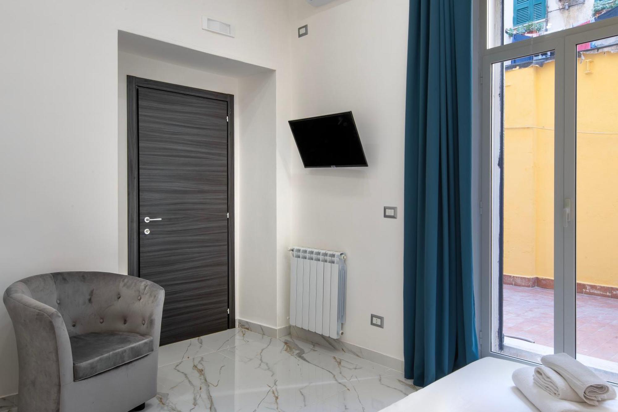 Irooms Foria 215 *