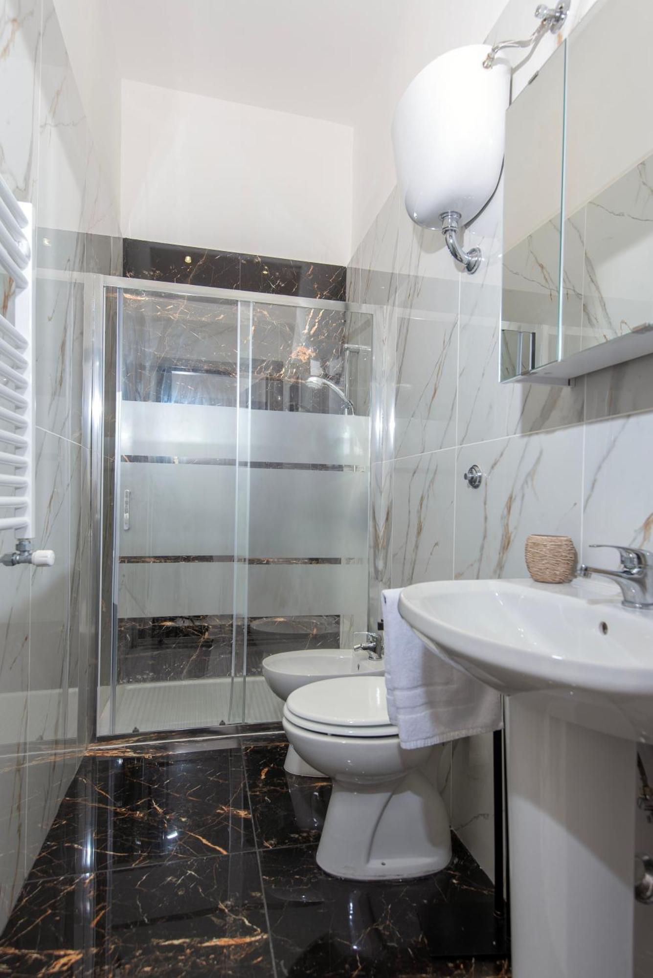 Irooms Foria 215 Guest house