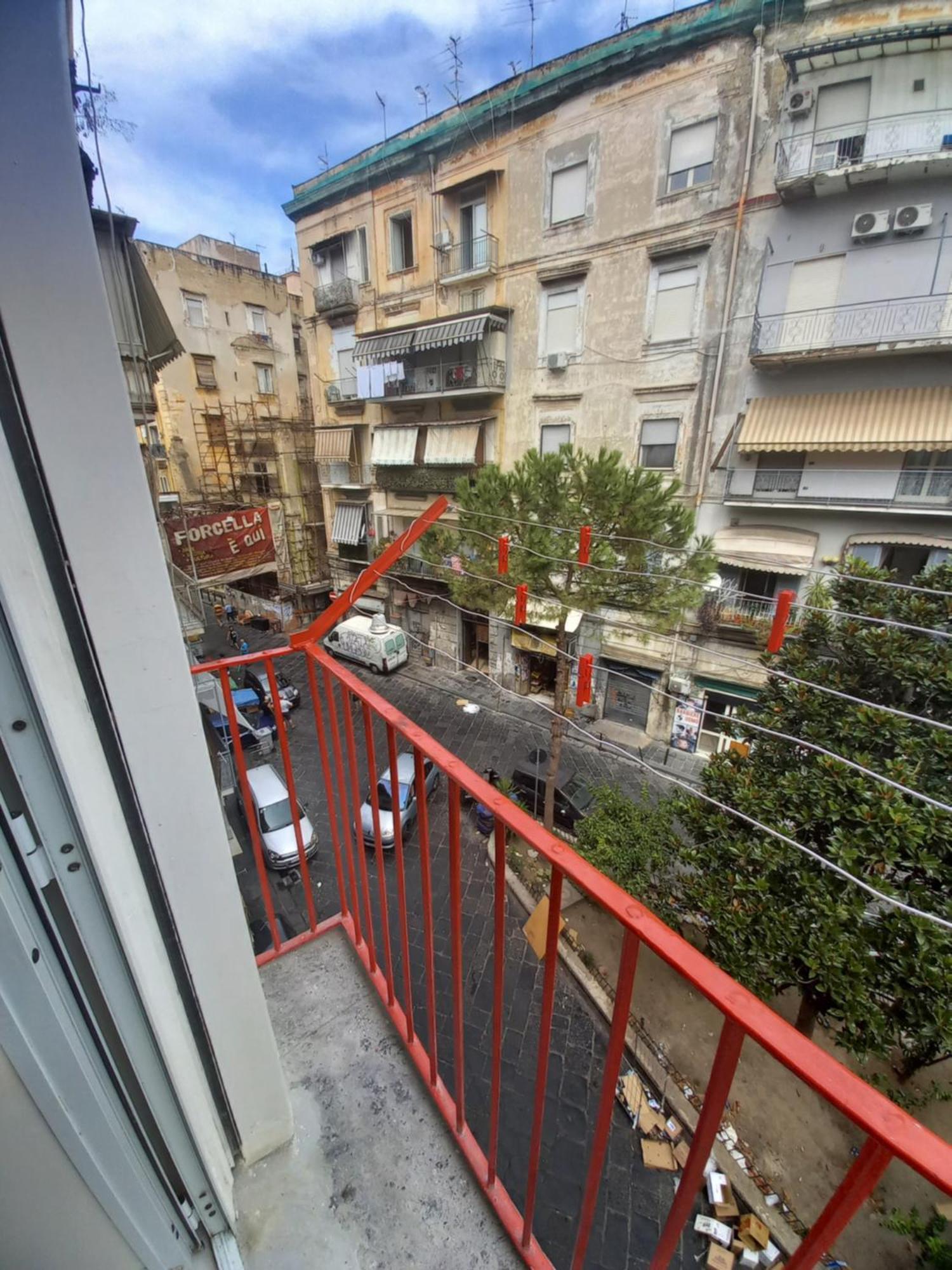 Colonna Bed * Naples
