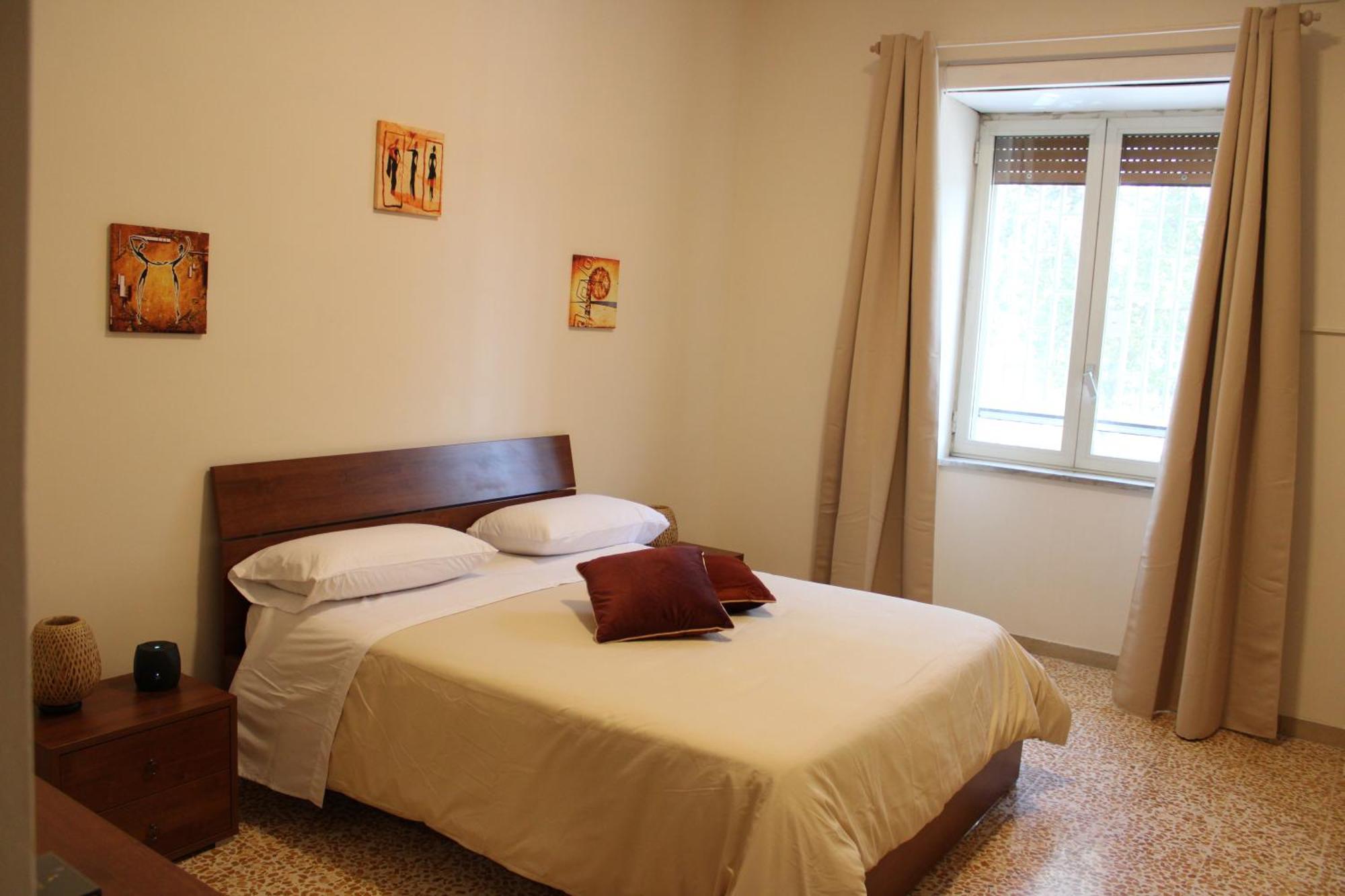 La Casa Di Carlotta Naples