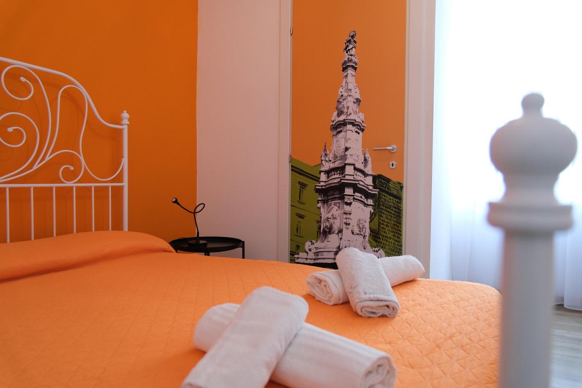Tarumbo Naples