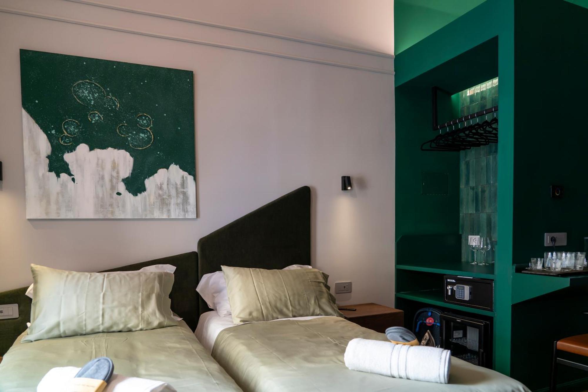 Panorama Host - Fuaje Concept Chiaia Naples