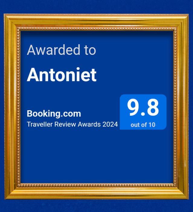 Antoniet *