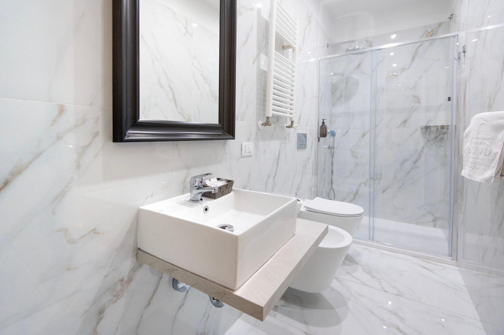 Hotel Nuvo 4*