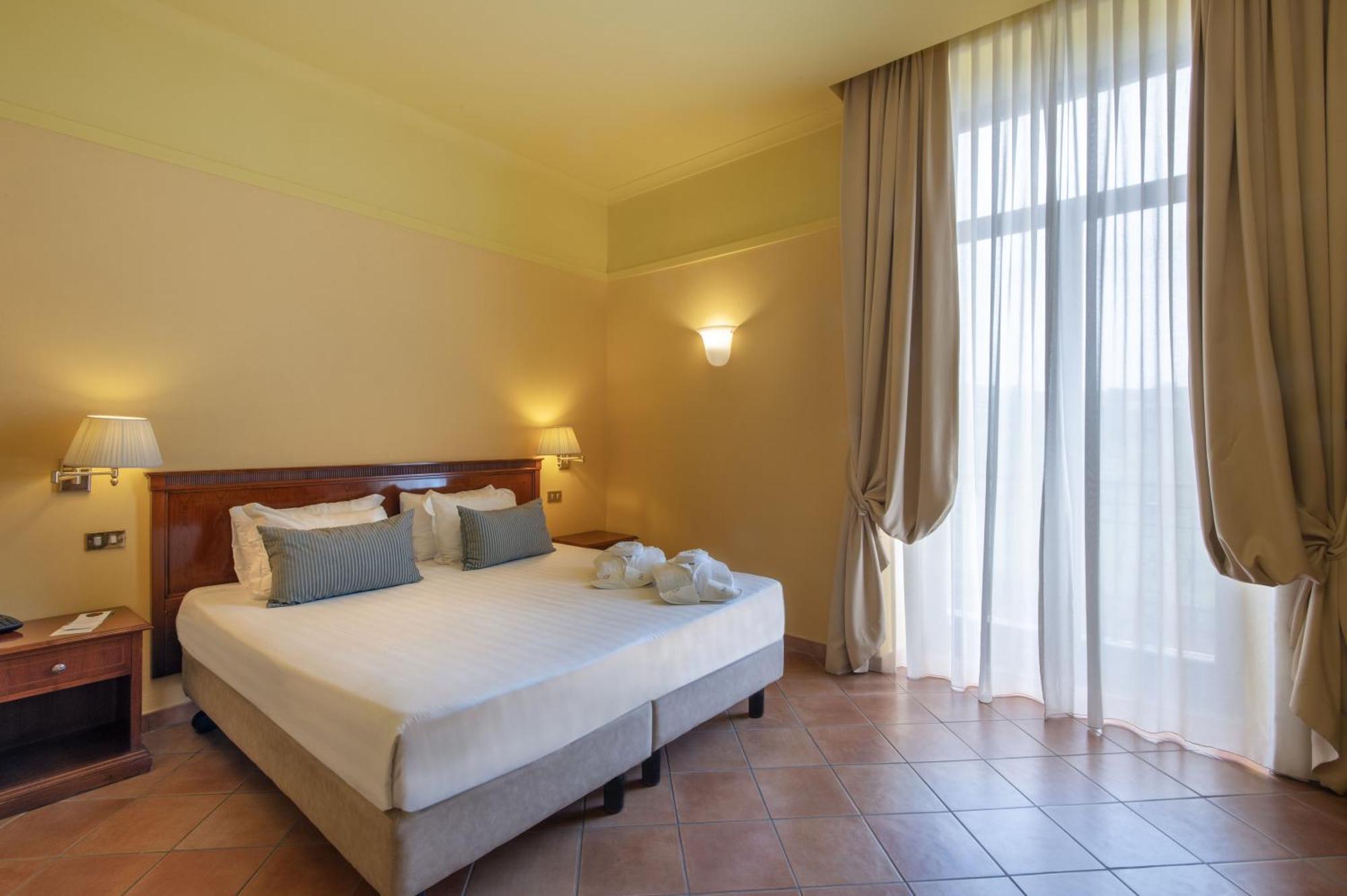 Hotel Nuvo