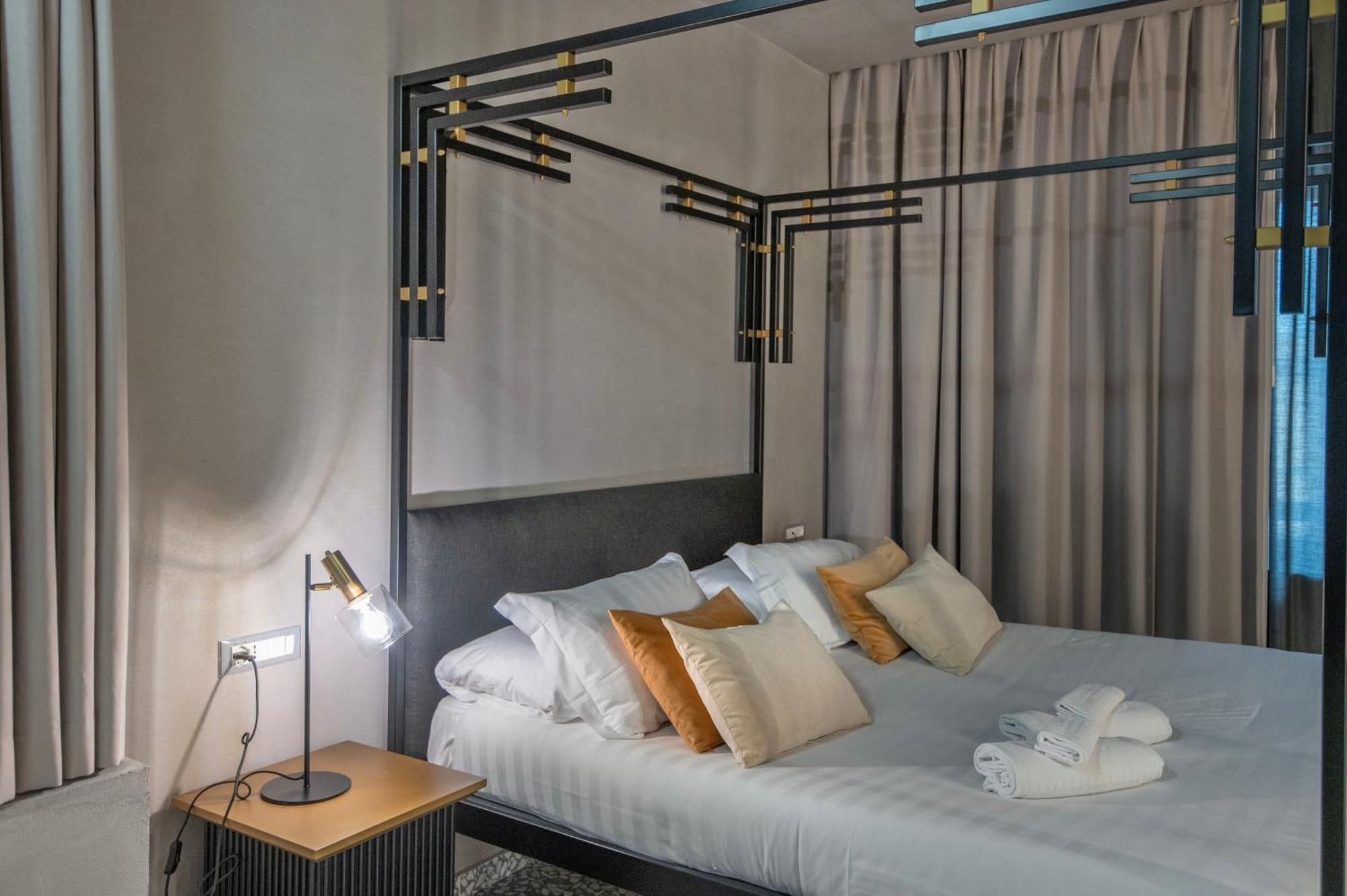 Hotel Nuvo 4*