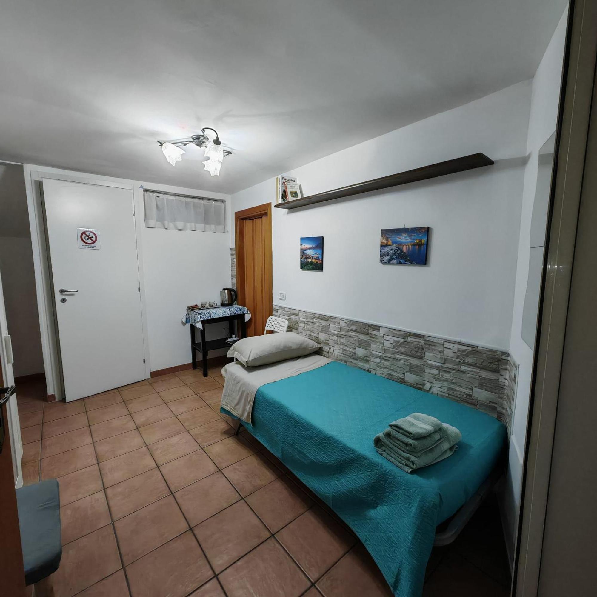 Guest house The Second Floor Naples
