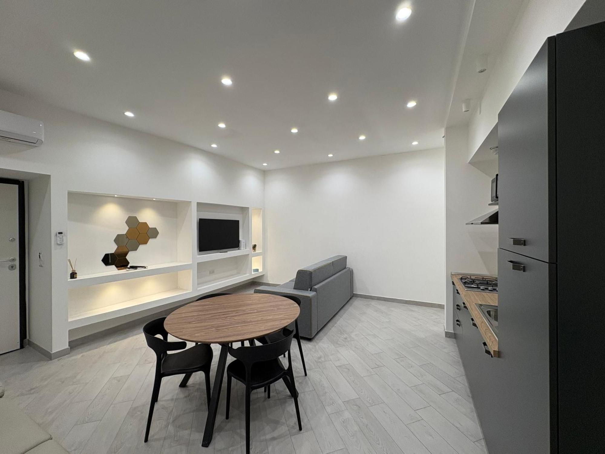 House In Apartment *