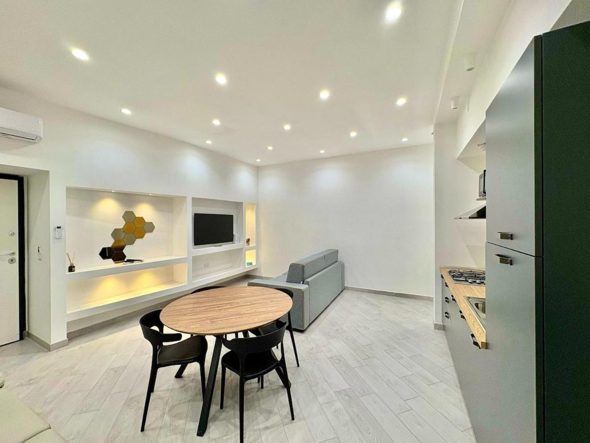 House In Apartment Naples