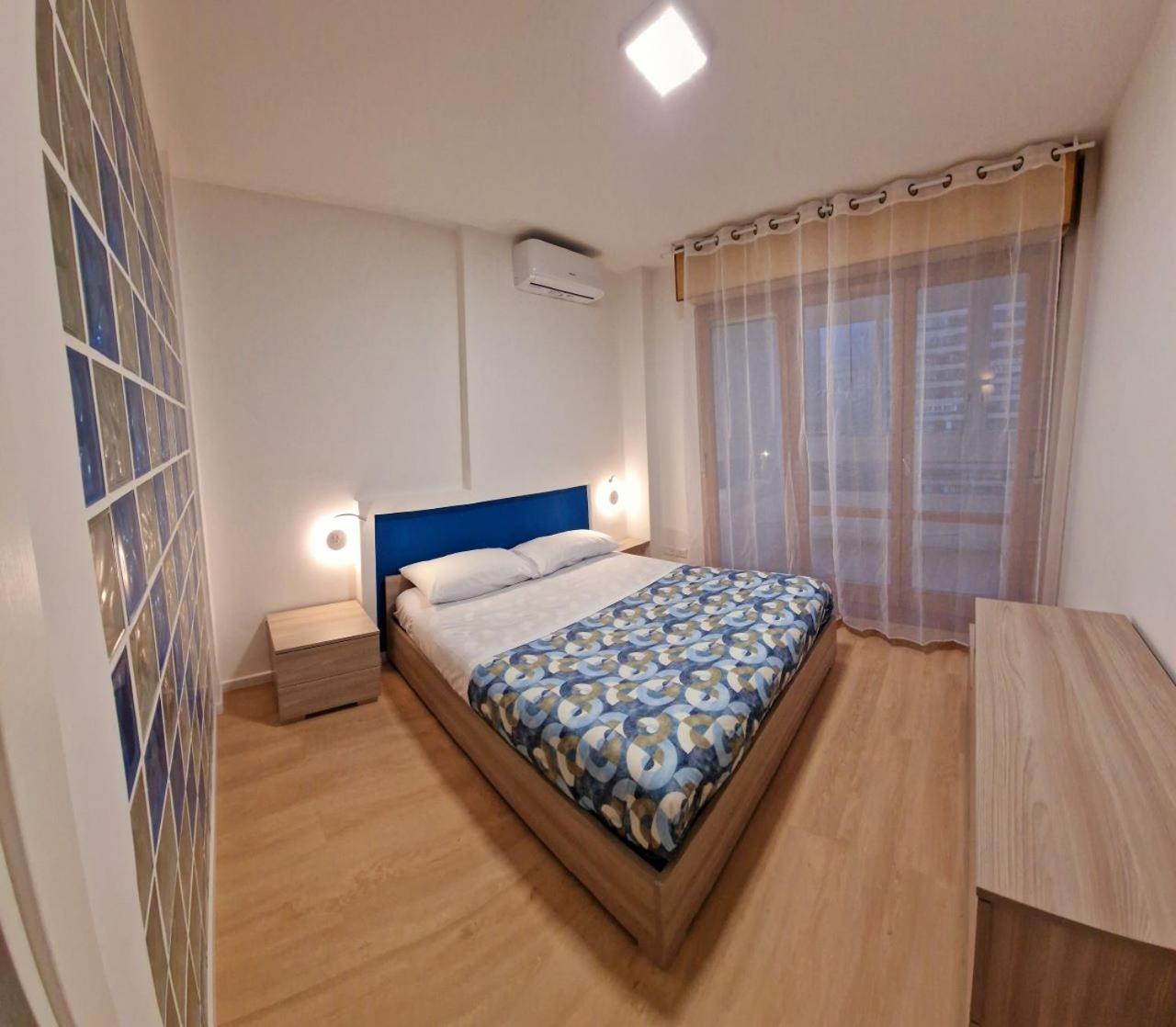 - Close To Metro & Connections *