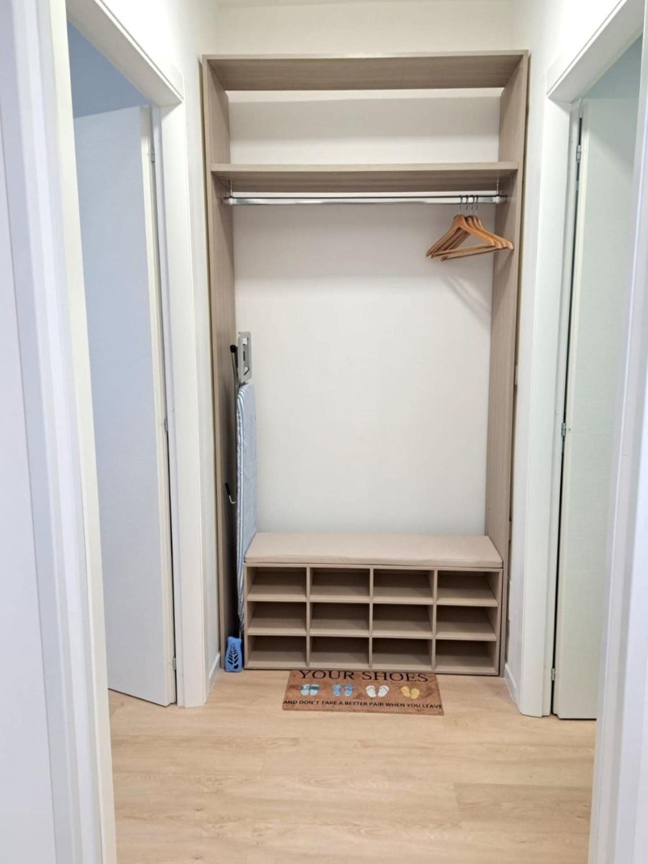 - Close To Metro & Connections Apartment Naples