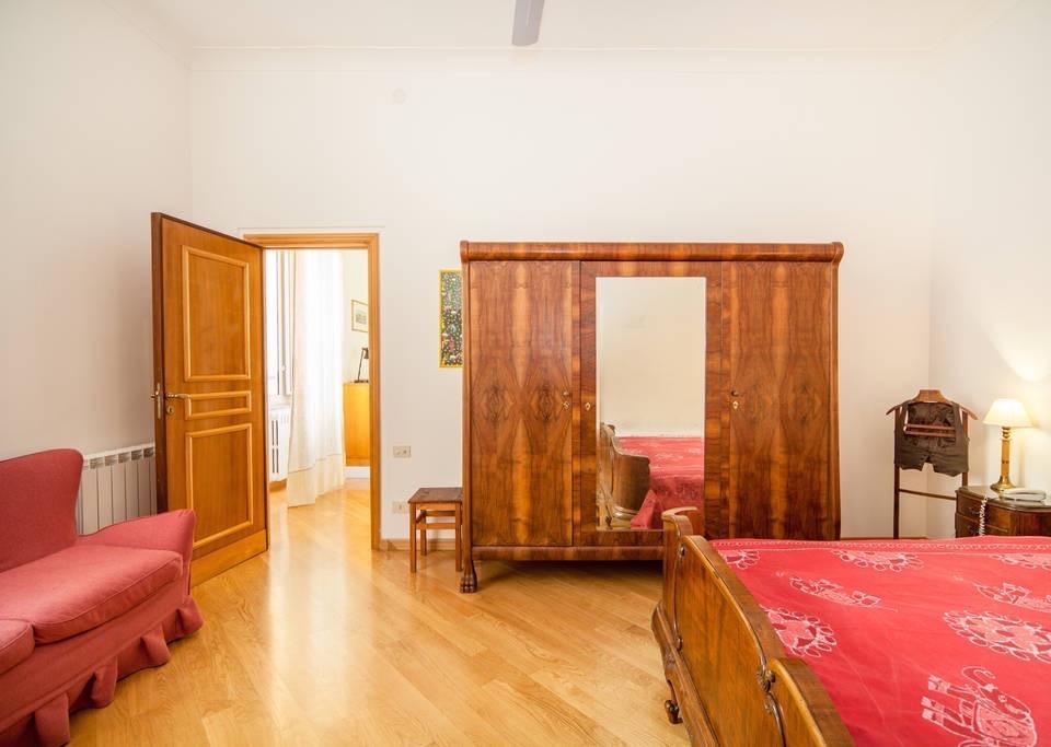 Bed & Breakfast Chiaia *