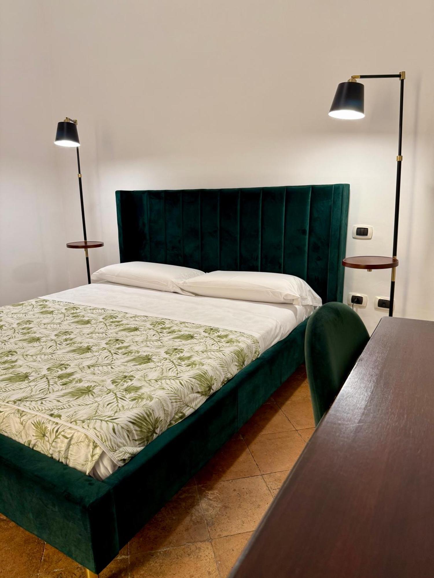 Apartment Holiday Houses Napoli Naples
