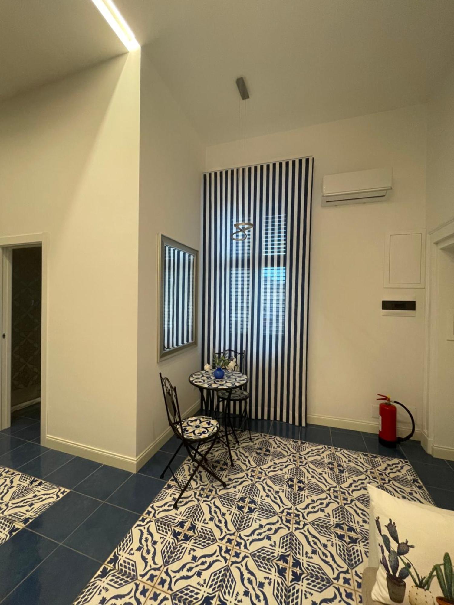 Gramsci 16 Guest house Naples